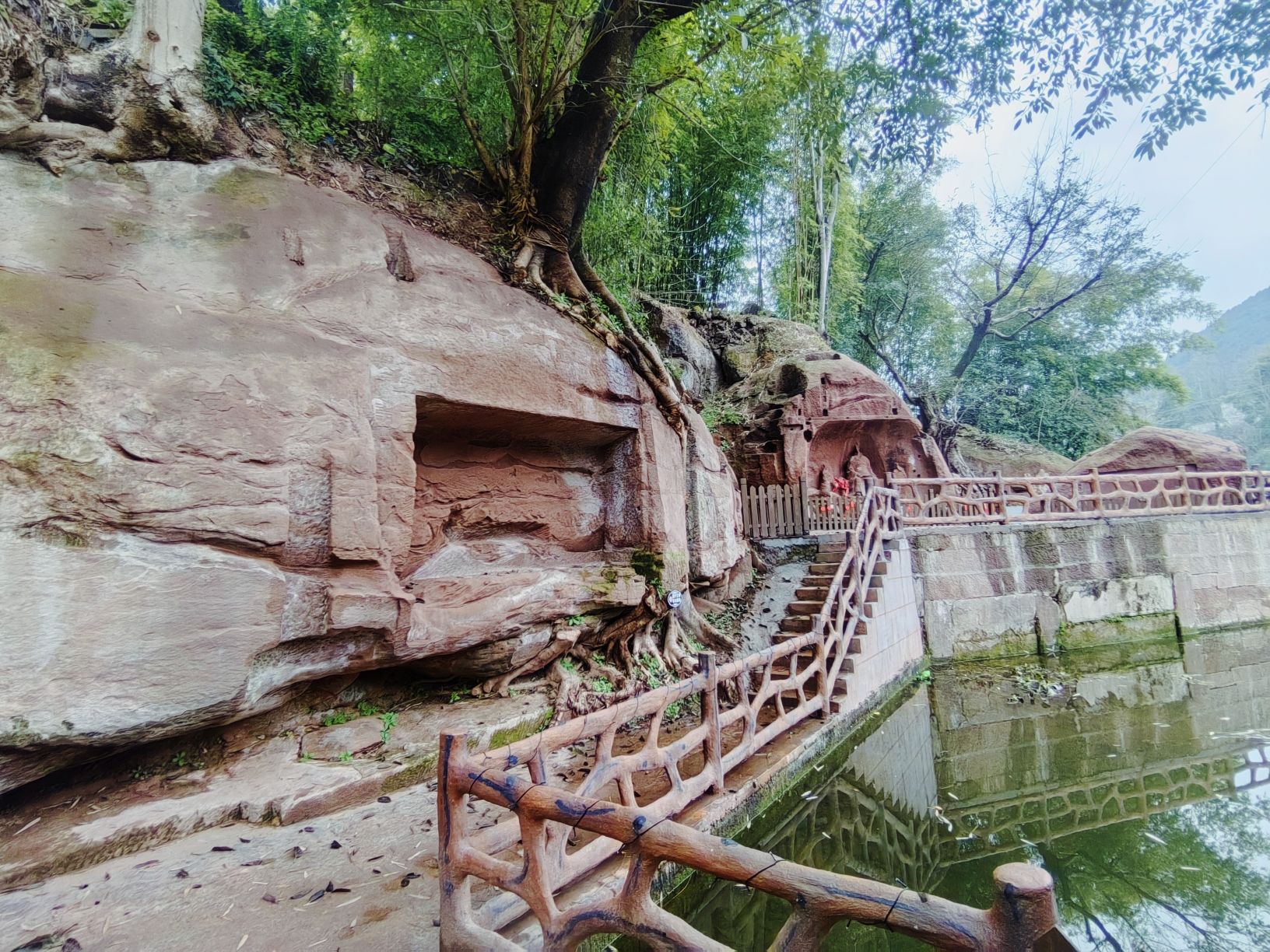 玉江石刻旅行图片 2