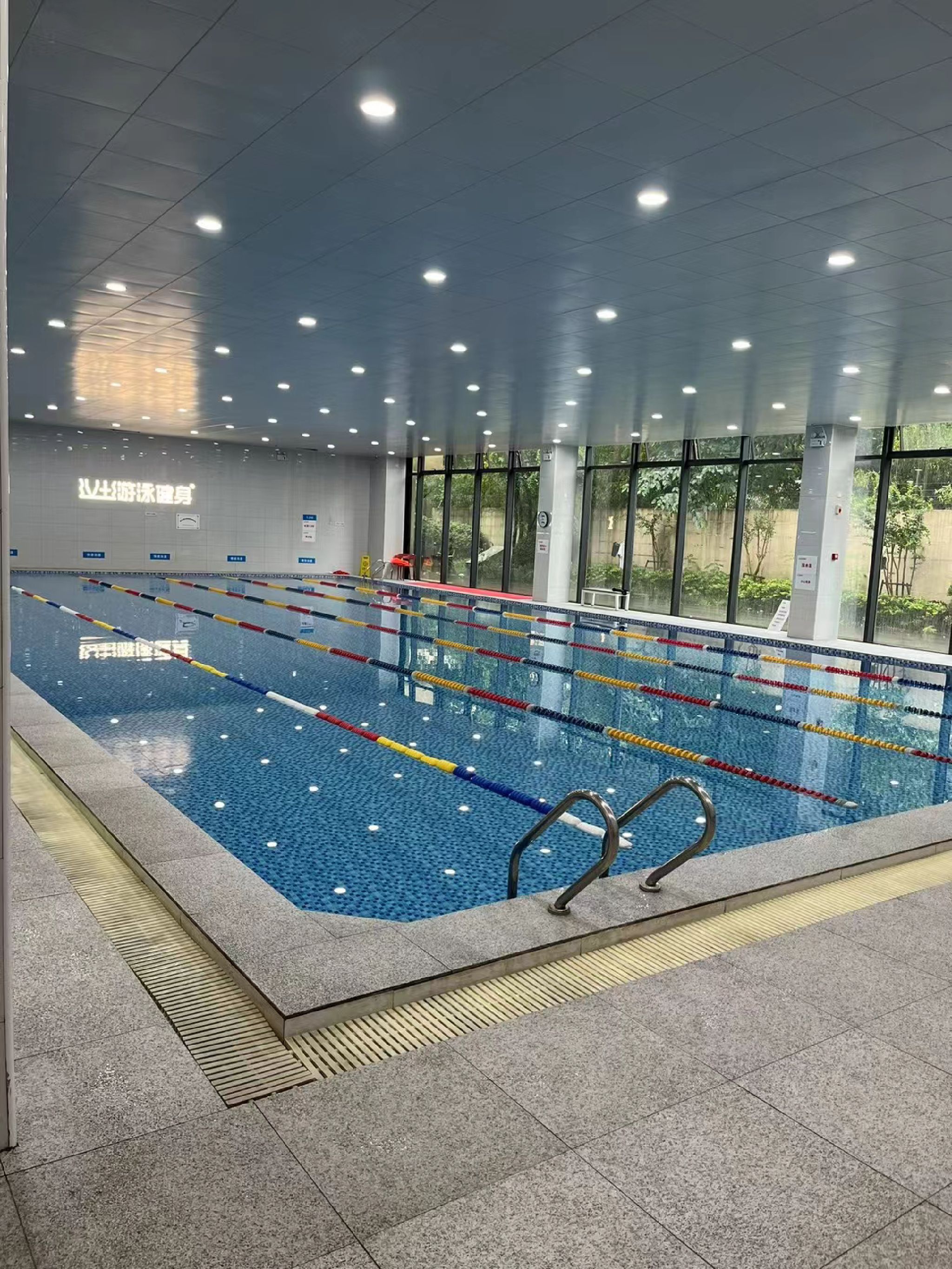 场地封面-V+游泳健身(保利大都会店)