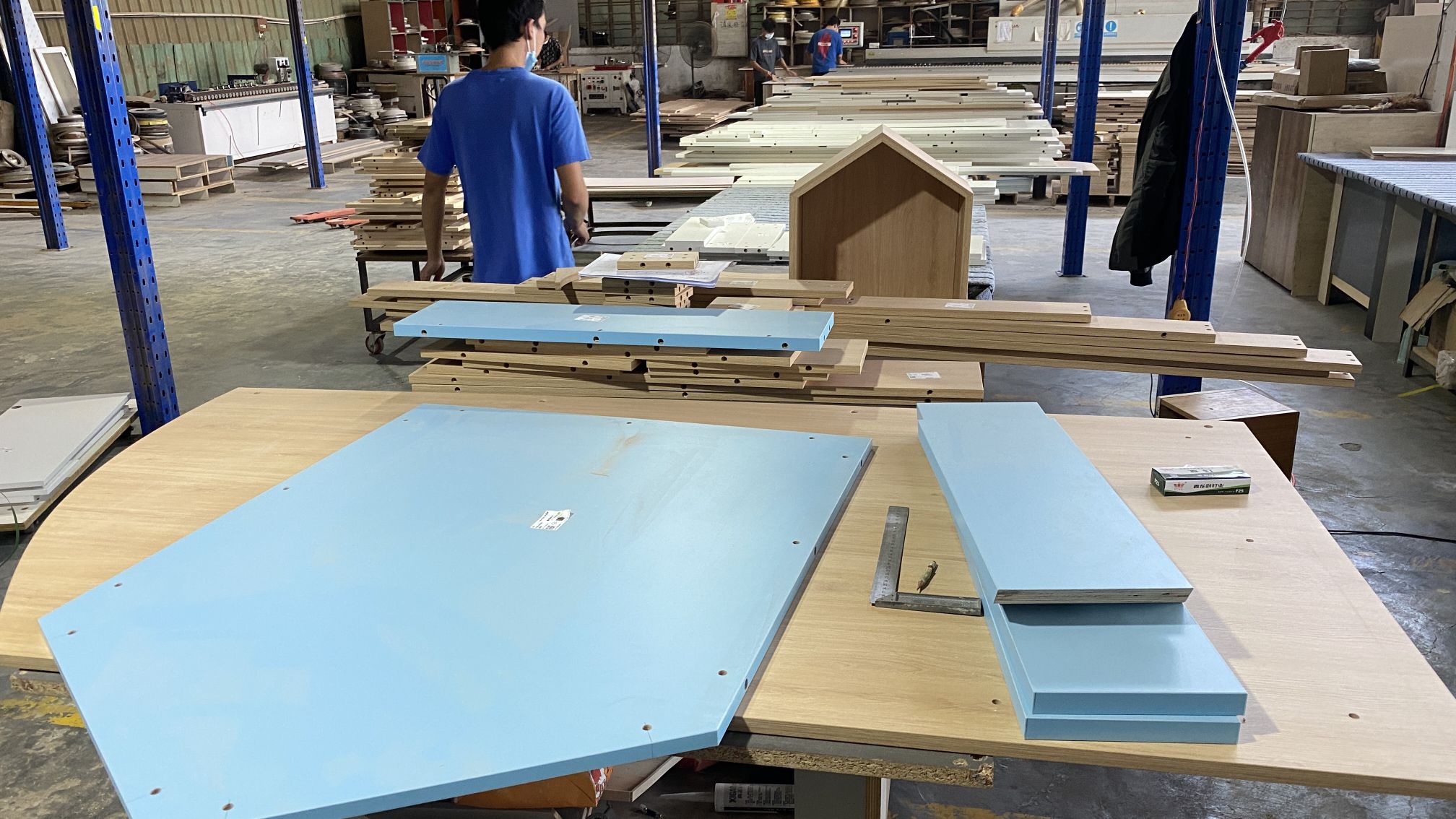 广州市彼德定制家具