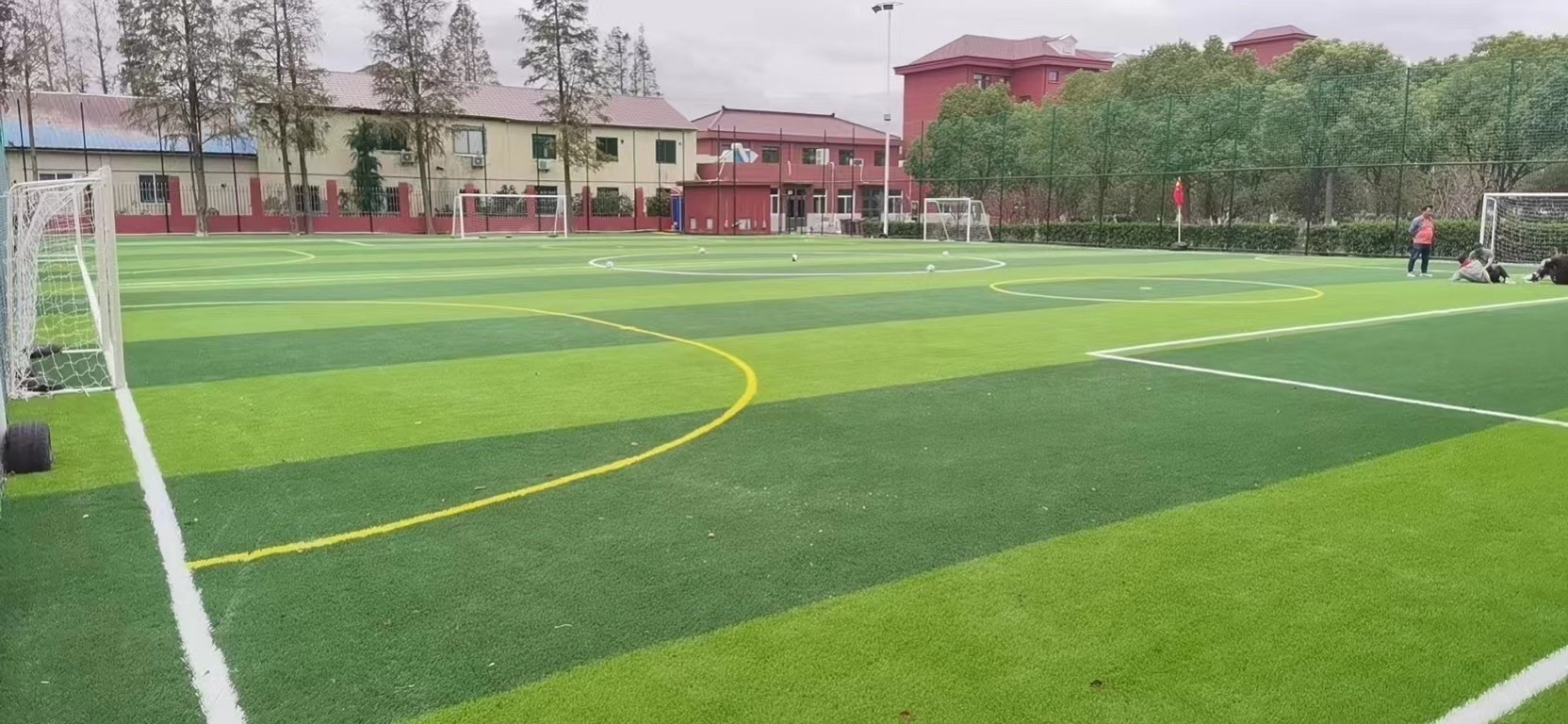 场地封面-全力体育浦东机场第一敬老院足球场