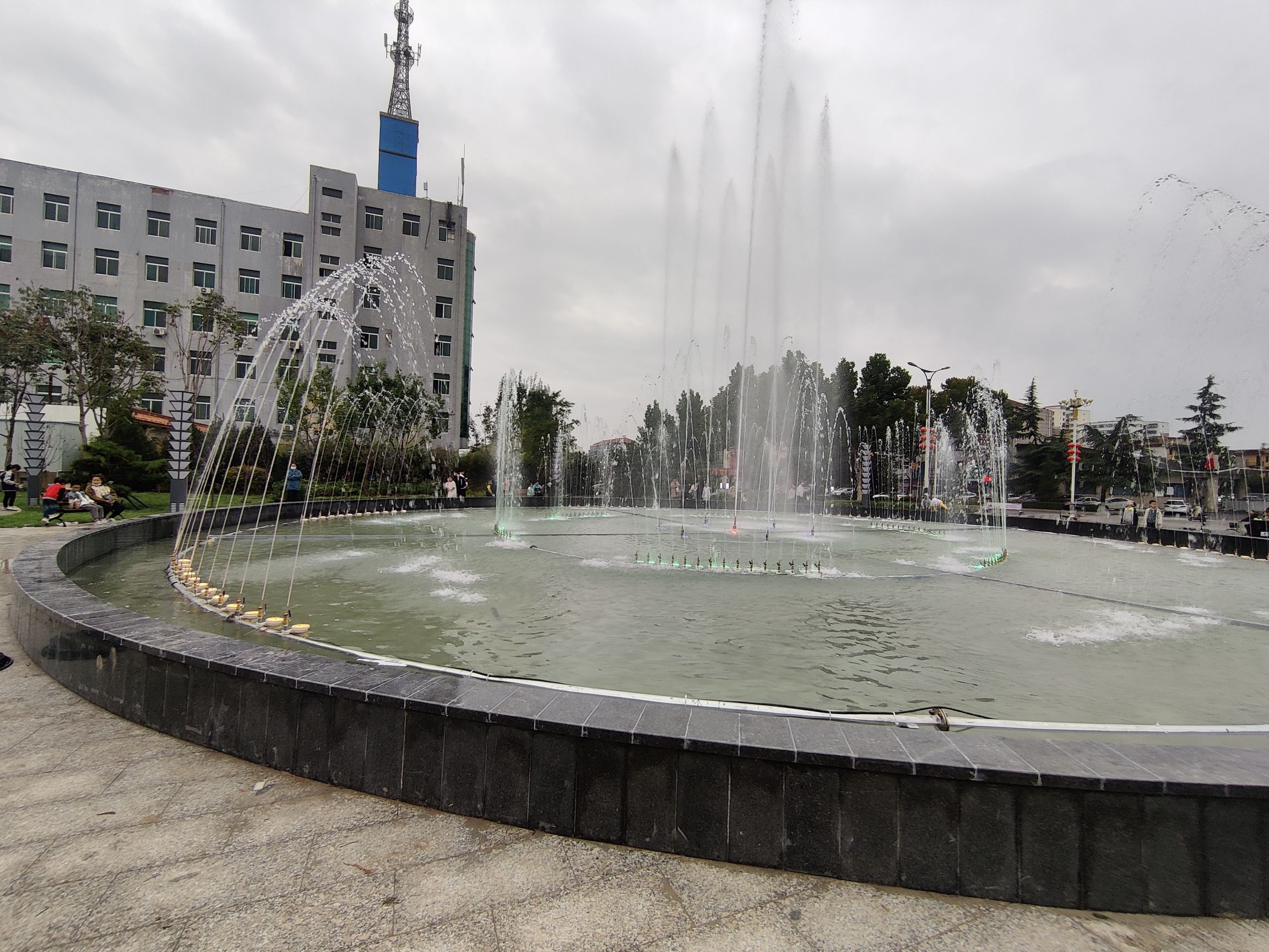 府前公园旅行图片 3