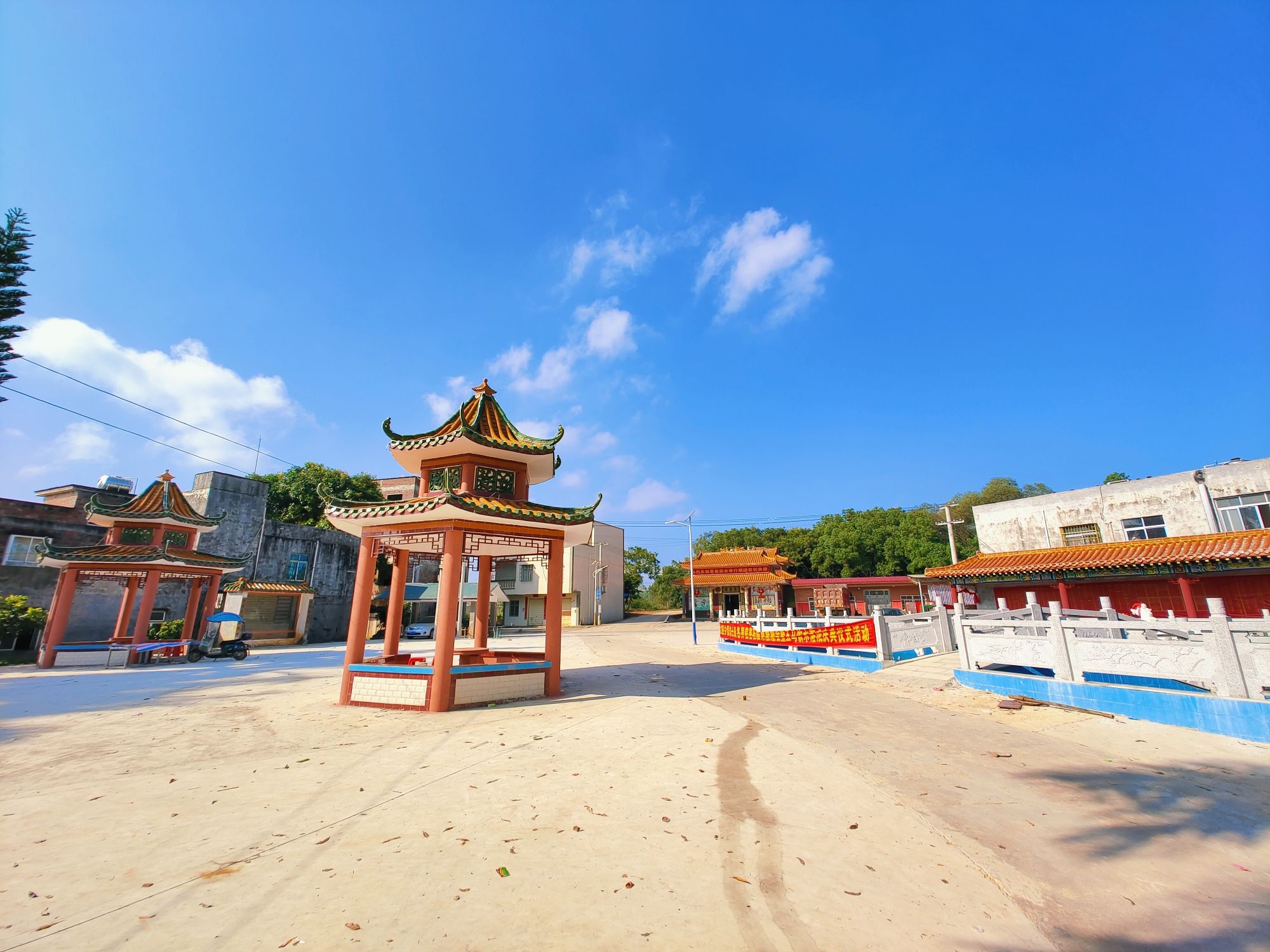 五马饮泉旅行图片 1