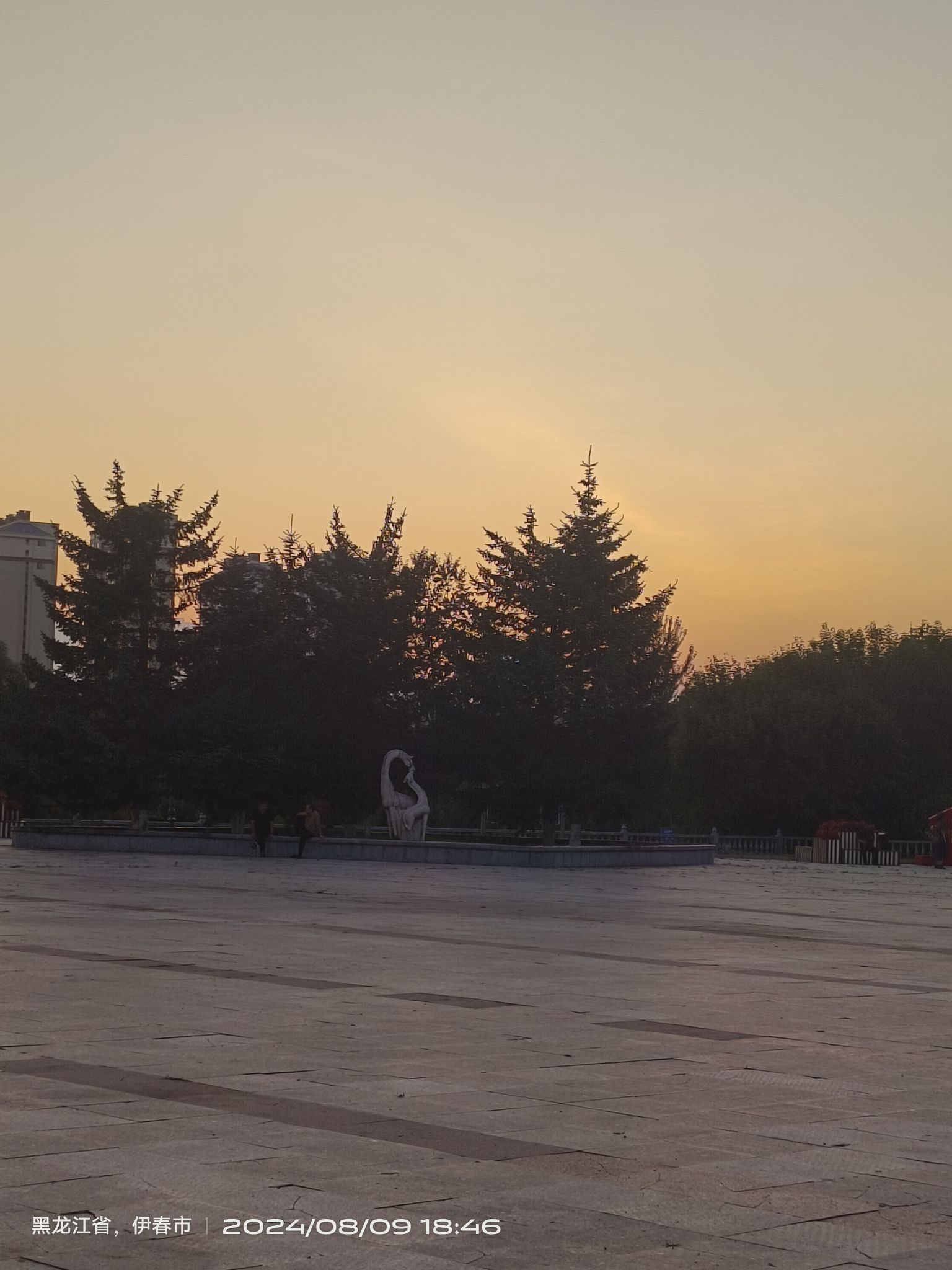 比罗比詹广场旅行图片 2