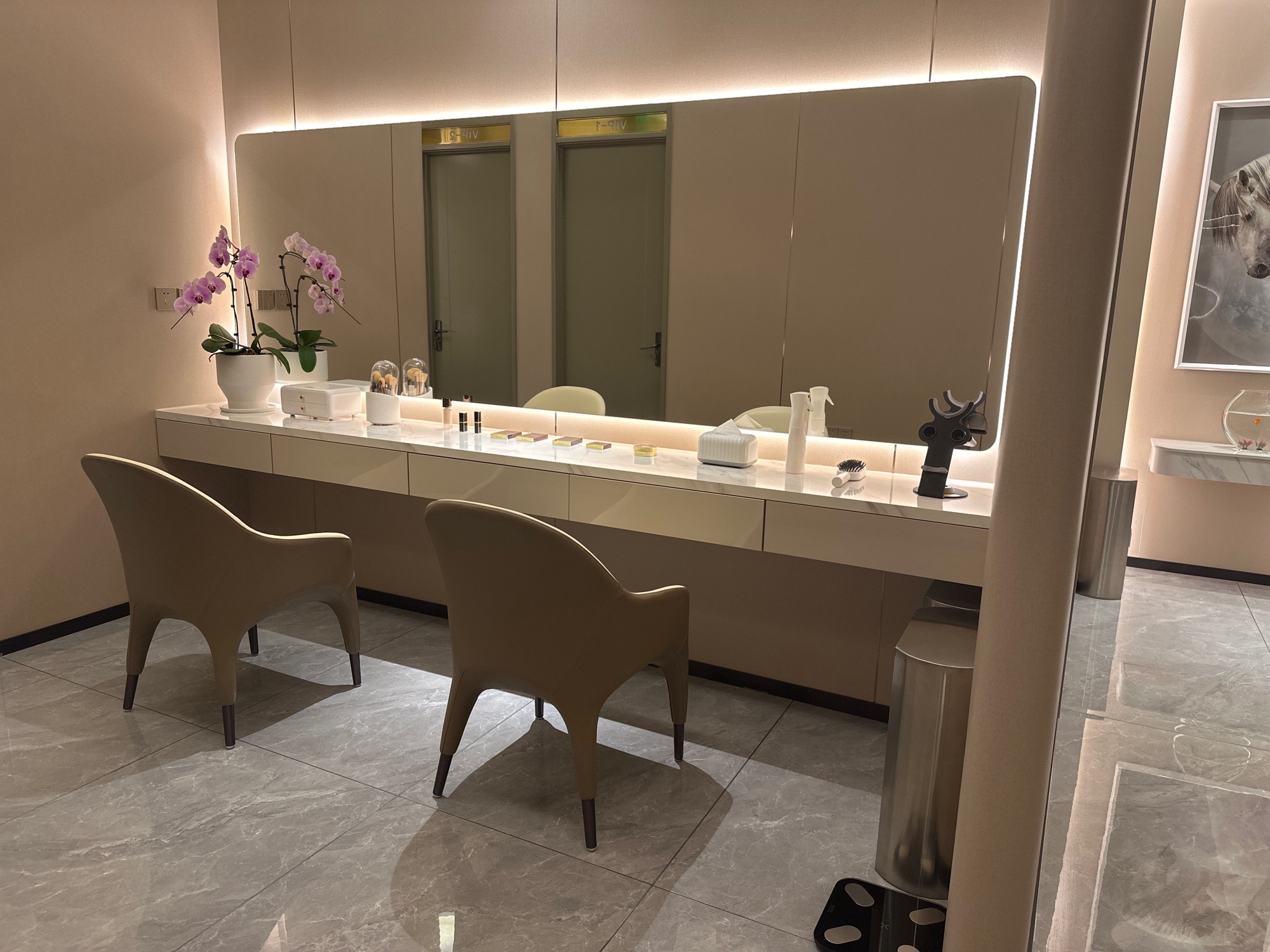 歌兰秋莎美容(王府井店)