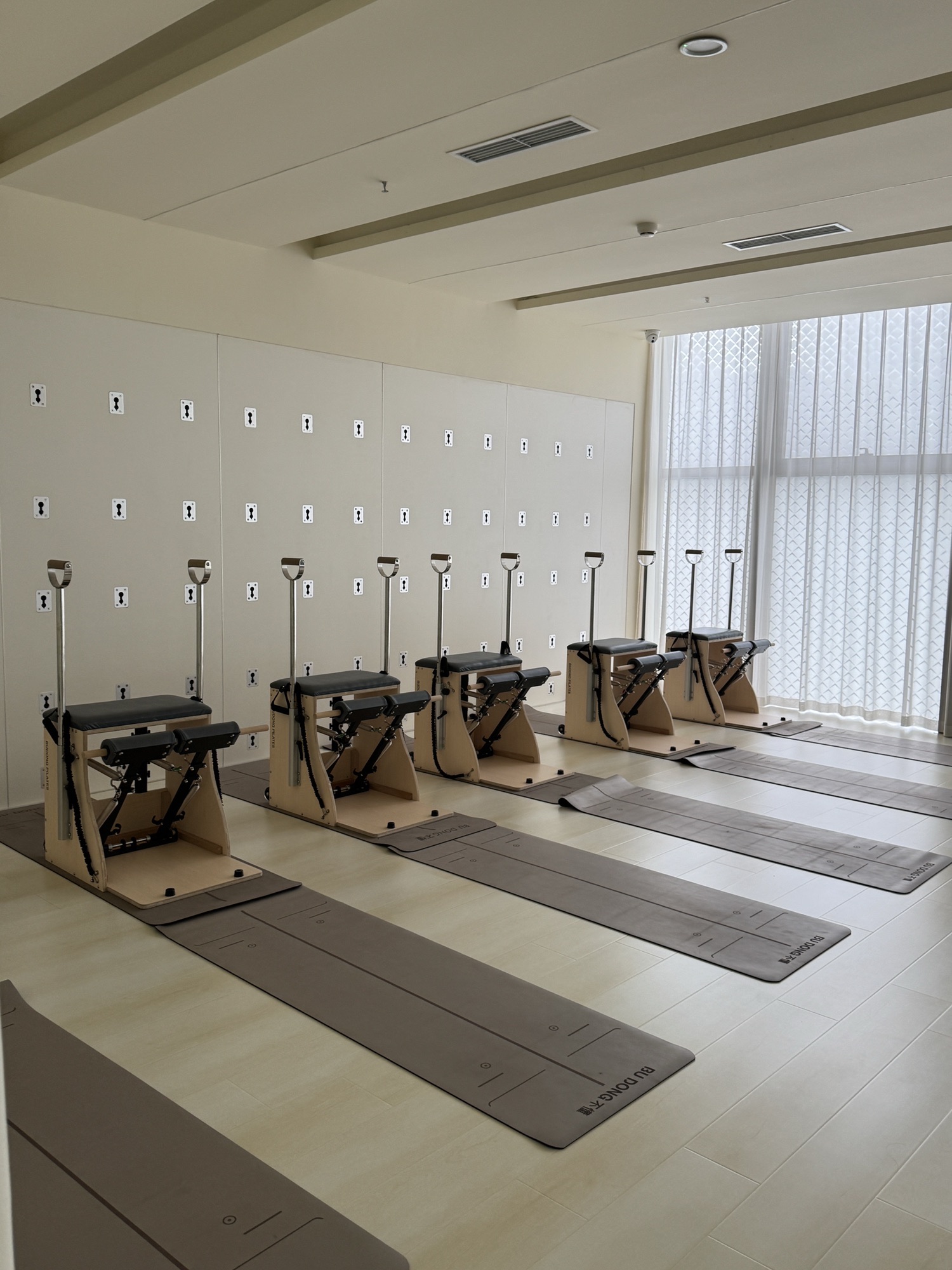 场地封面-不懂瑜伽普拉提空间(时代天街店)