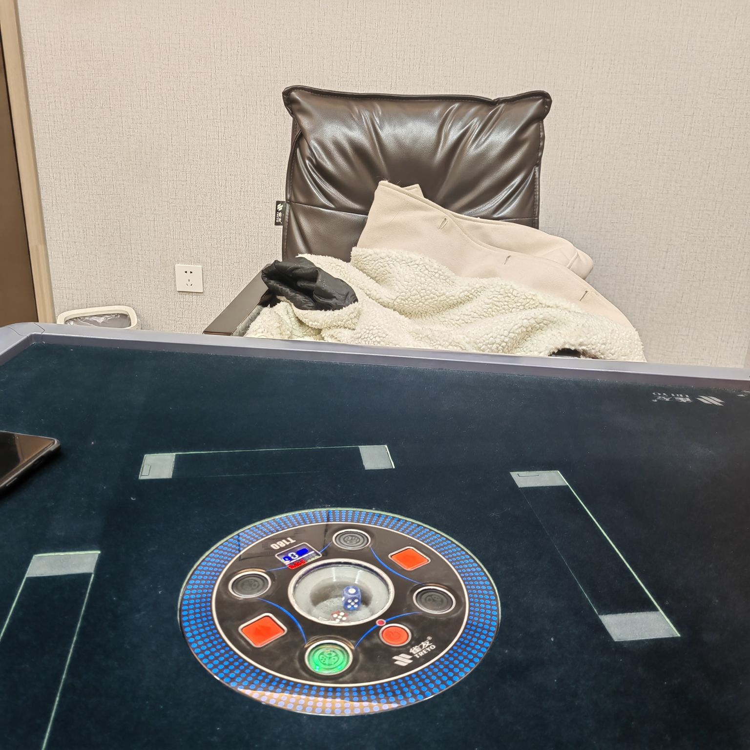 场地封面-名人棋牌(宝山店)