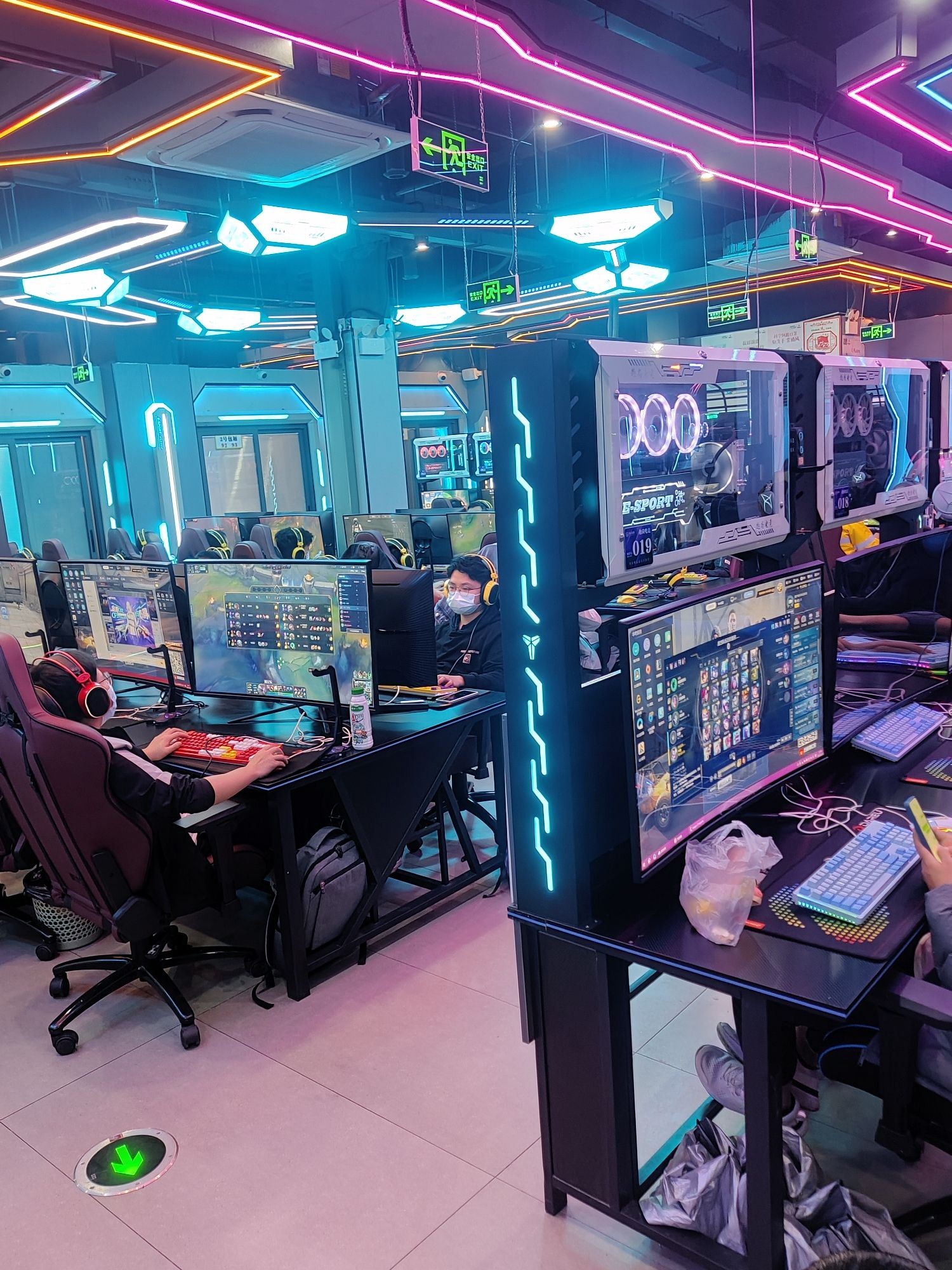 宁德市趣尚网络科技有限公司