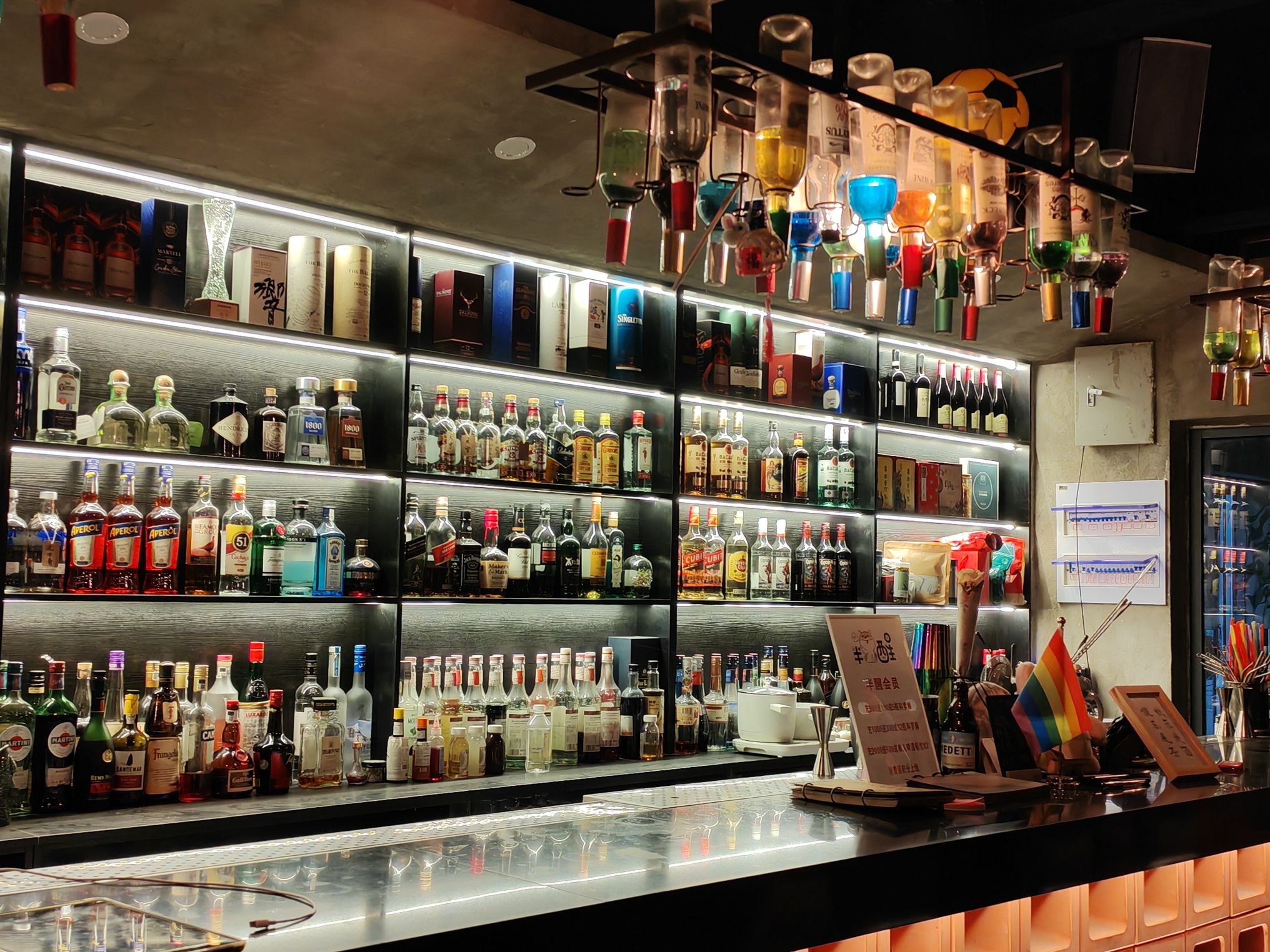 场地封面-半醒小酒馆