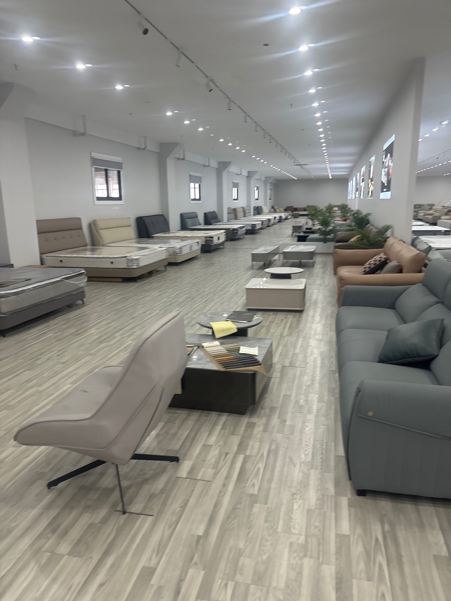 湖州南浔家具批发广场(南浔家具授权专营店)