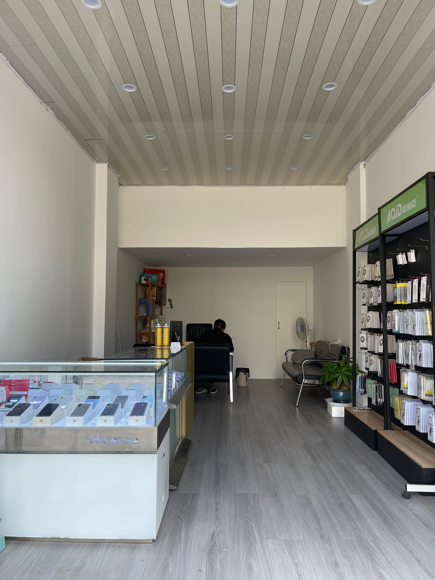 文山市机裕数码经营部(禾木小区店)