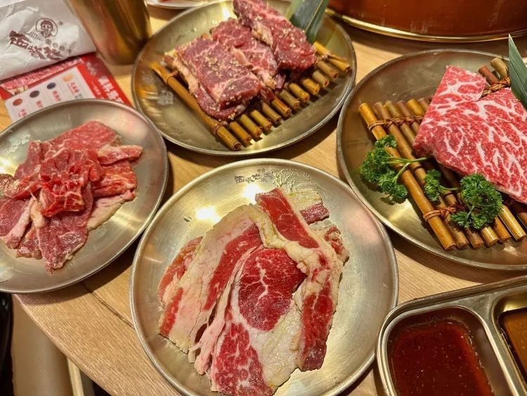 西塔老太太泥炉烤肉(芜湖首店)