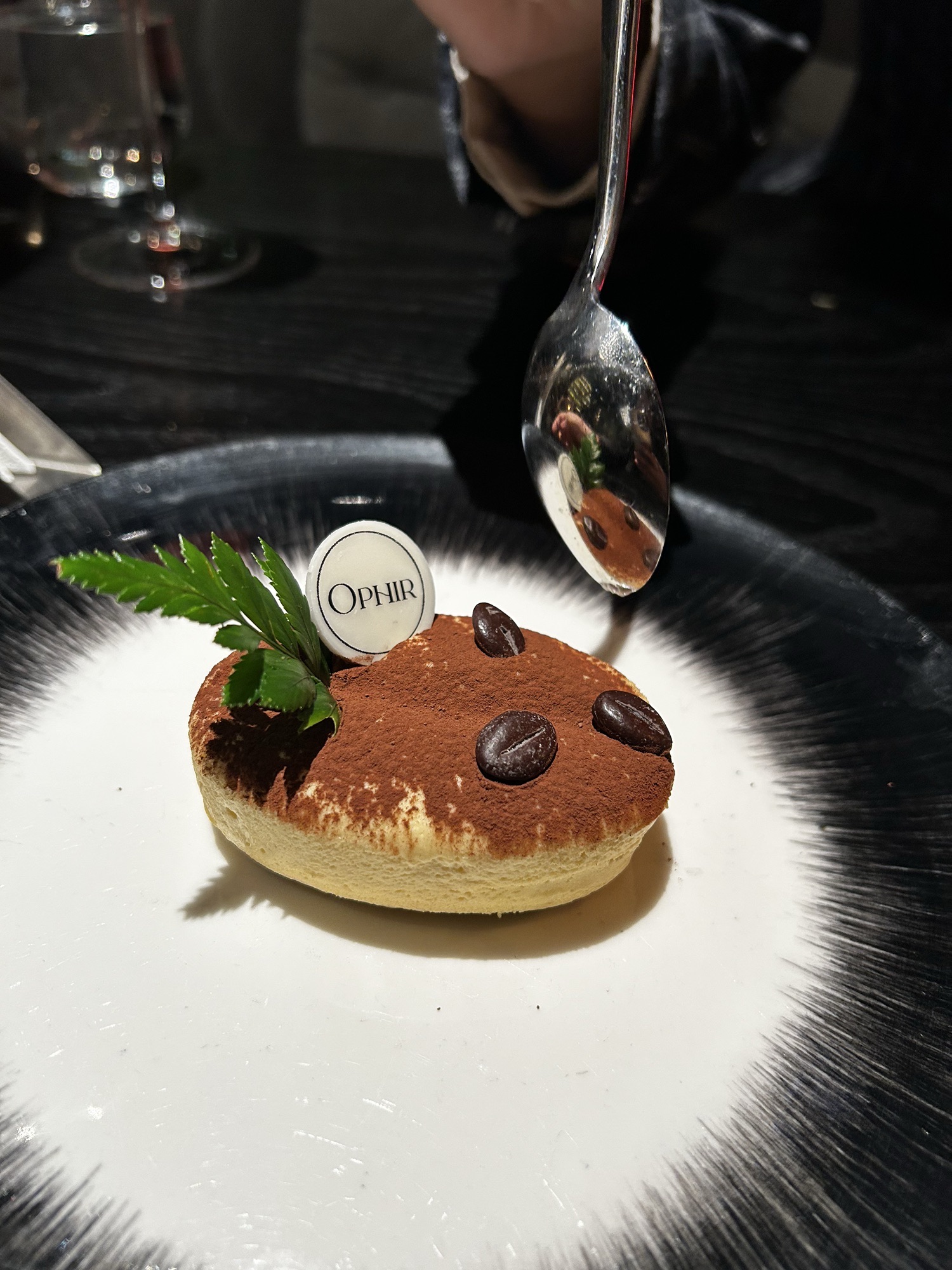 OPHIR(北京银泰中心in01)