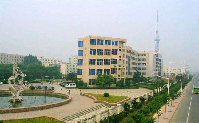 漯河职业技术学院(东校区)