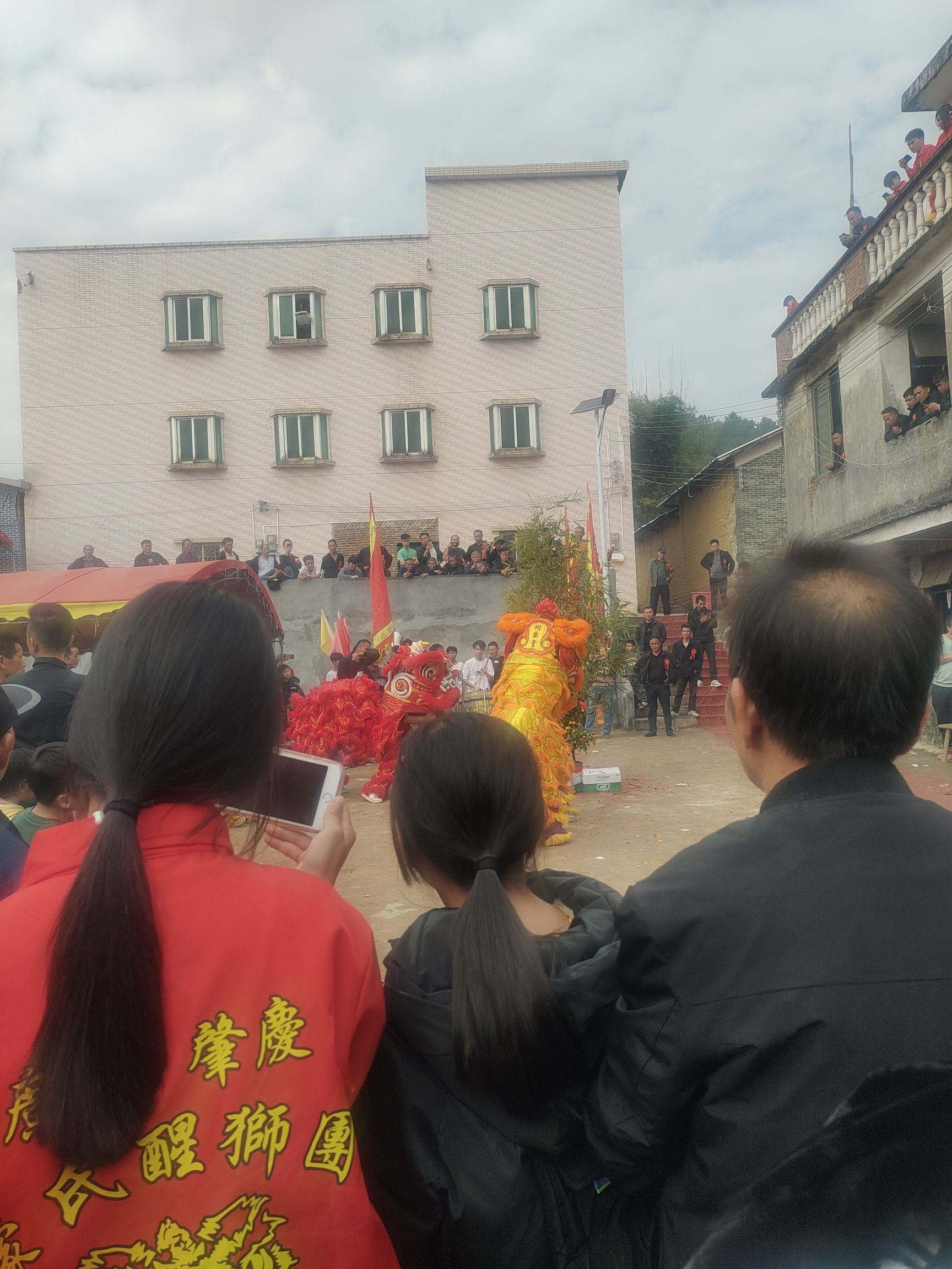 罗蒙村文化广场旅行图片 2