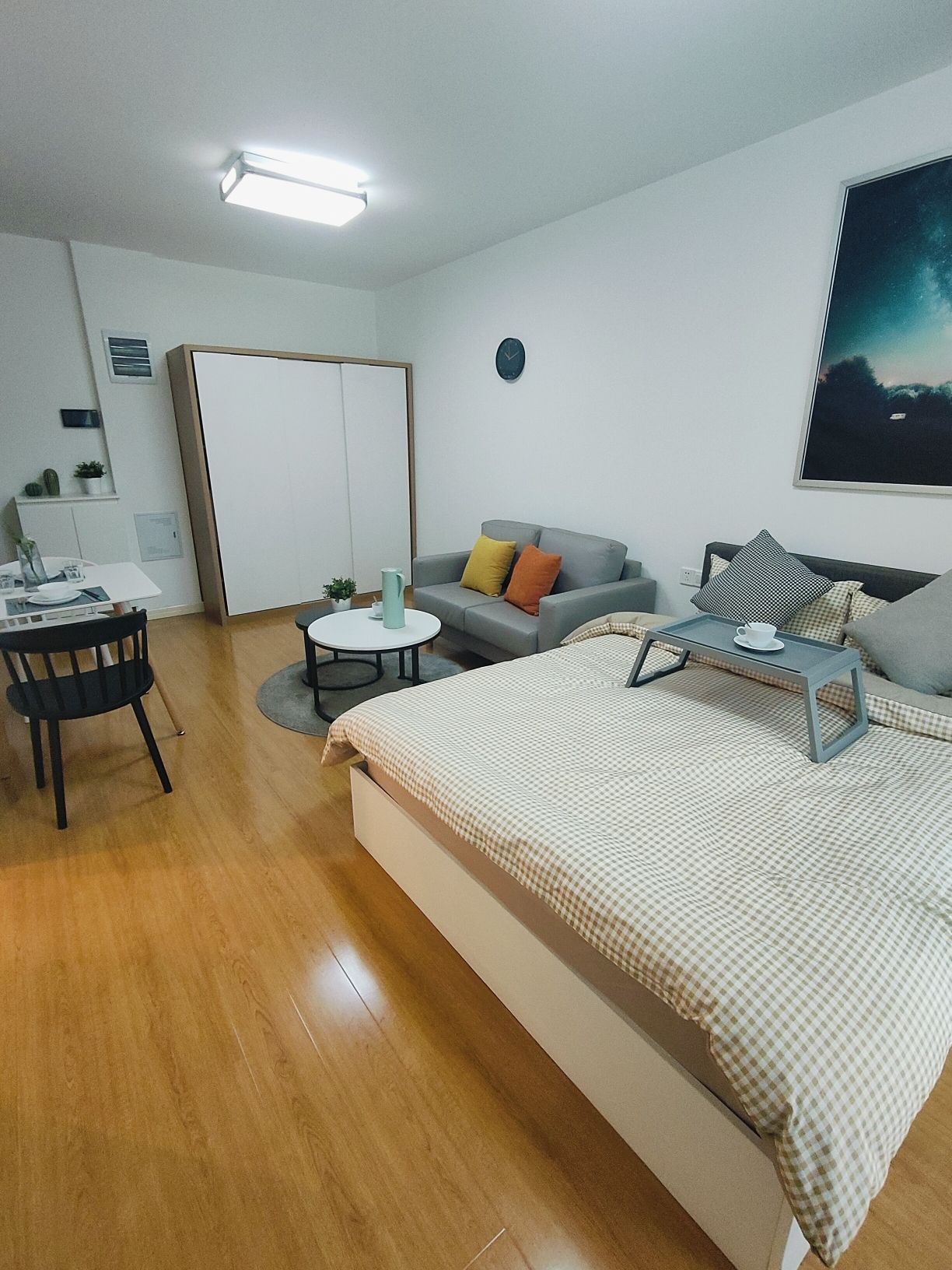 凤栖佳苑城家公寓