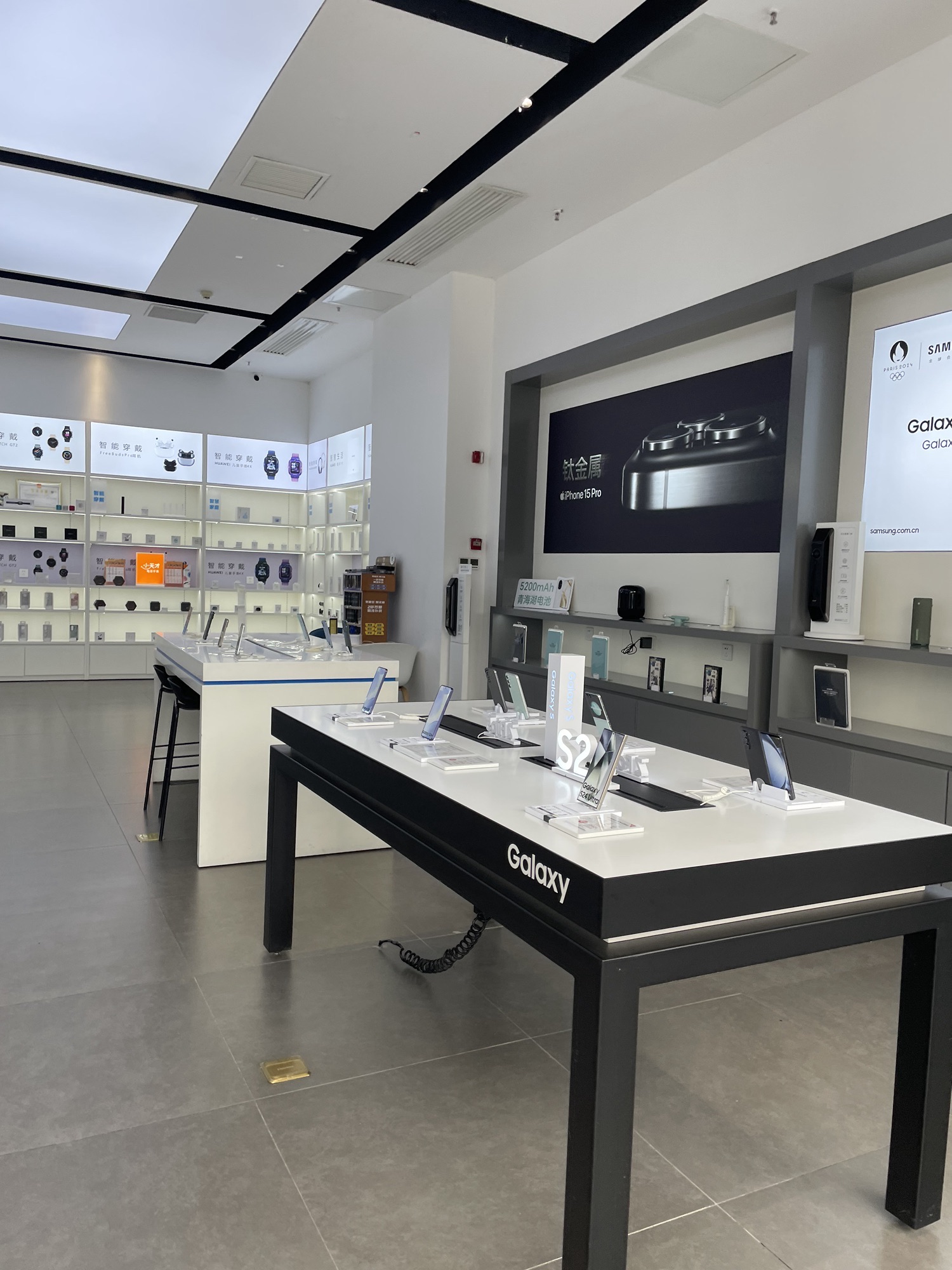Apple授权专营店(砂之船奥特莱斯店)