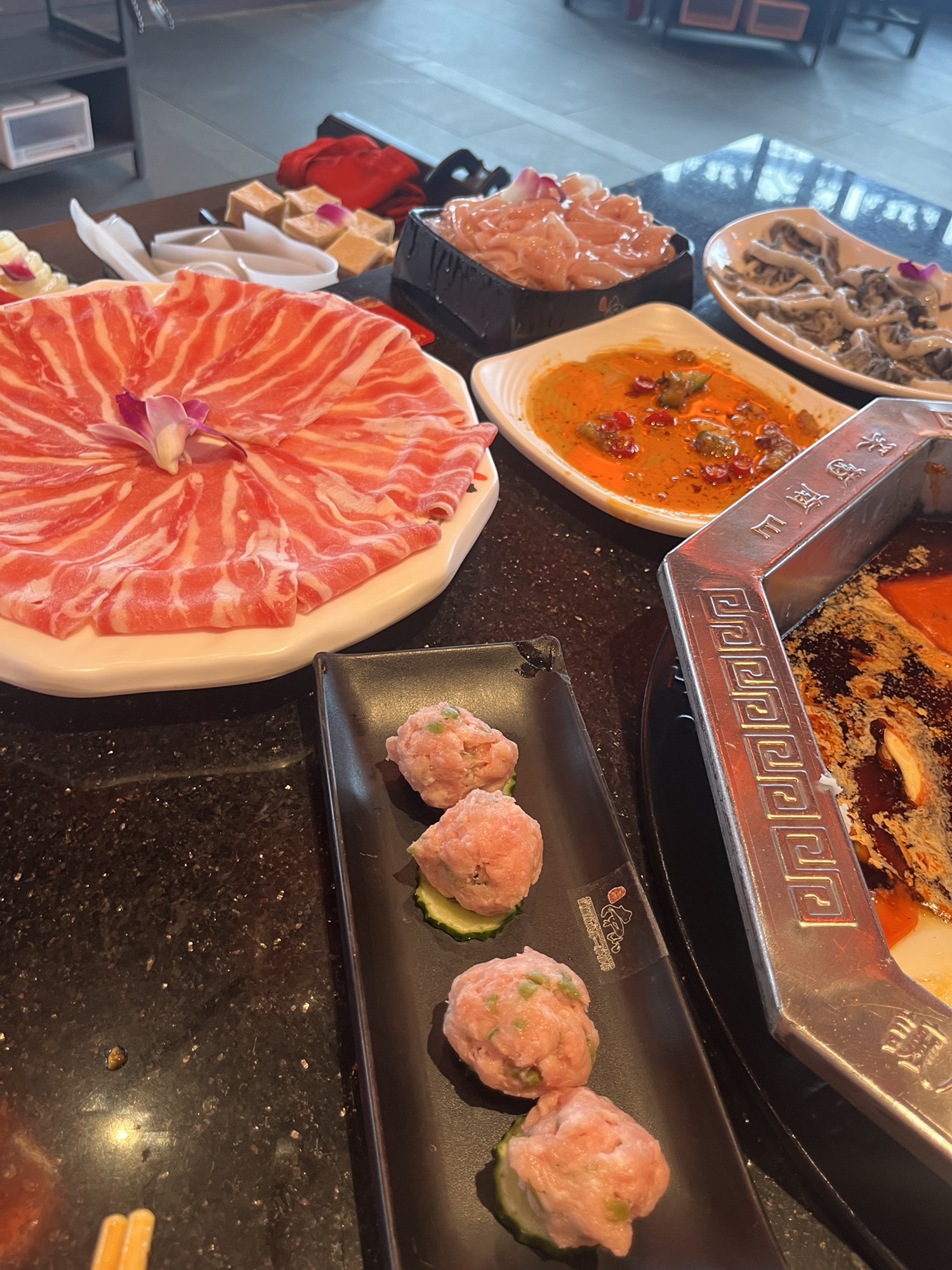 采菊南山·重庆火锅(海棠湾店)