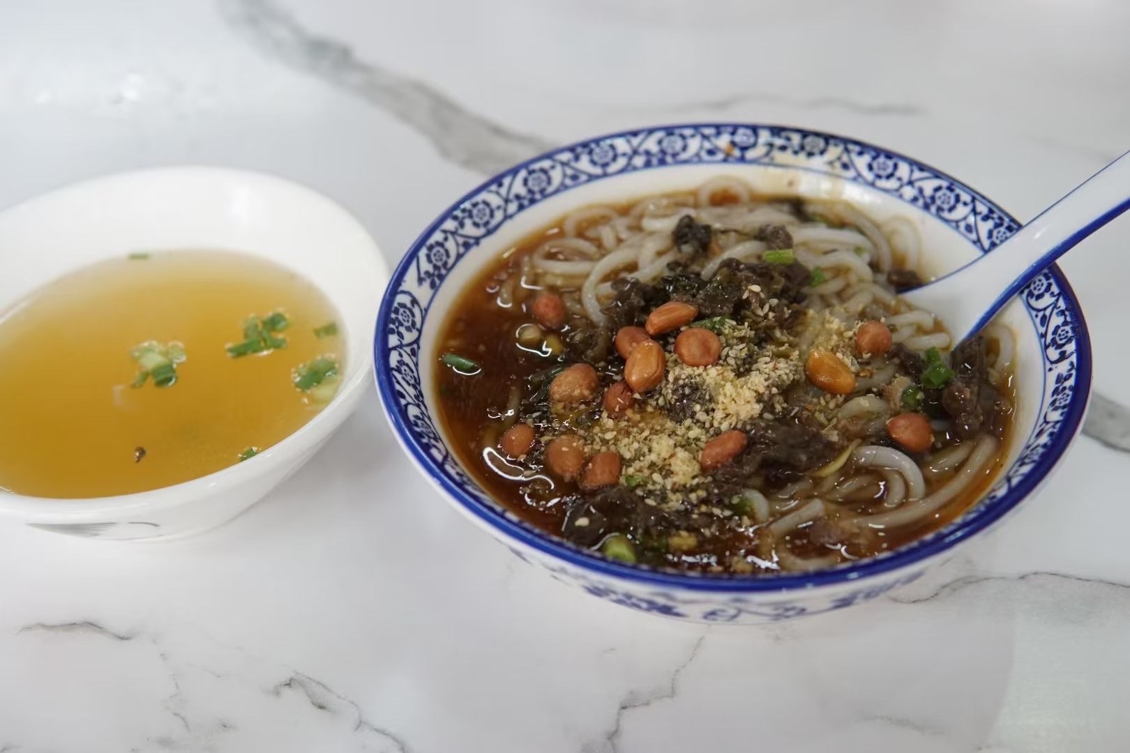 麦芸抱罗粉专营店