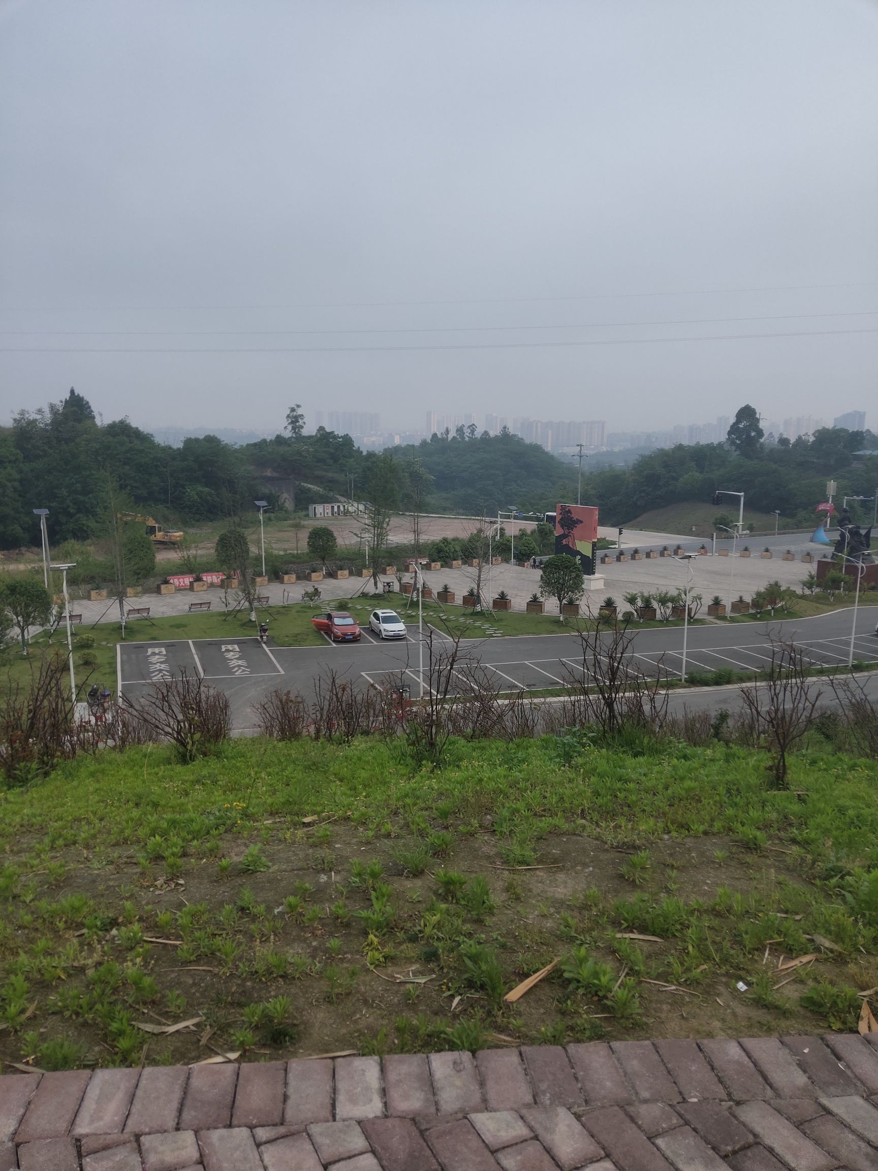 红岩广场旅行图片 3