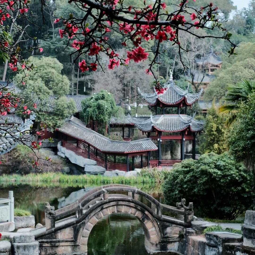 西山子云亭风景区旅行图片 1