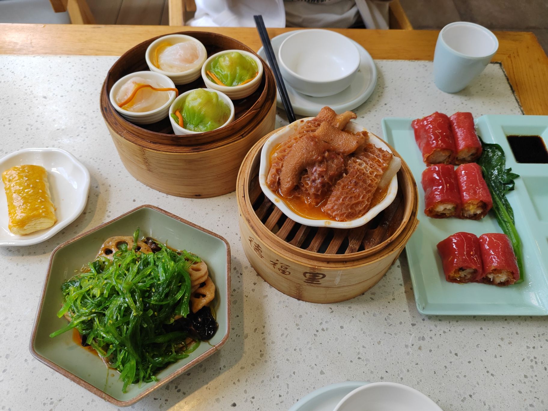 德福里老爸茶(星华·海德豪庭店)