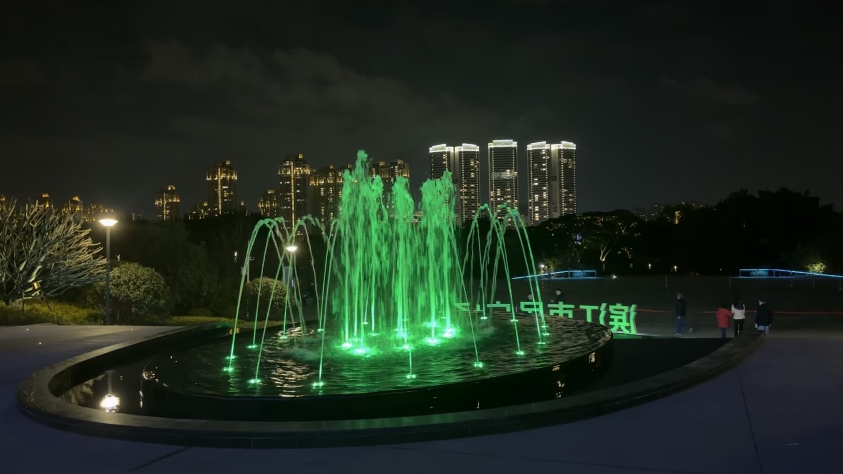 滨江市民广场旅行图片 1