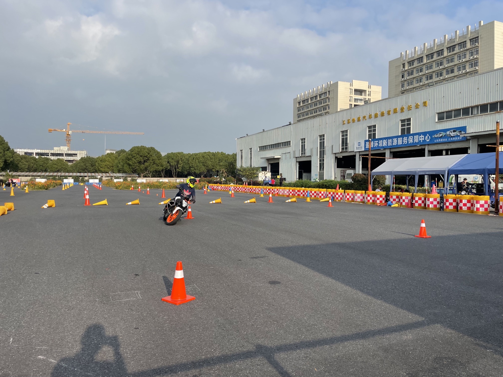 场地封面-南波万金卡纳透剑门机车运动乐园