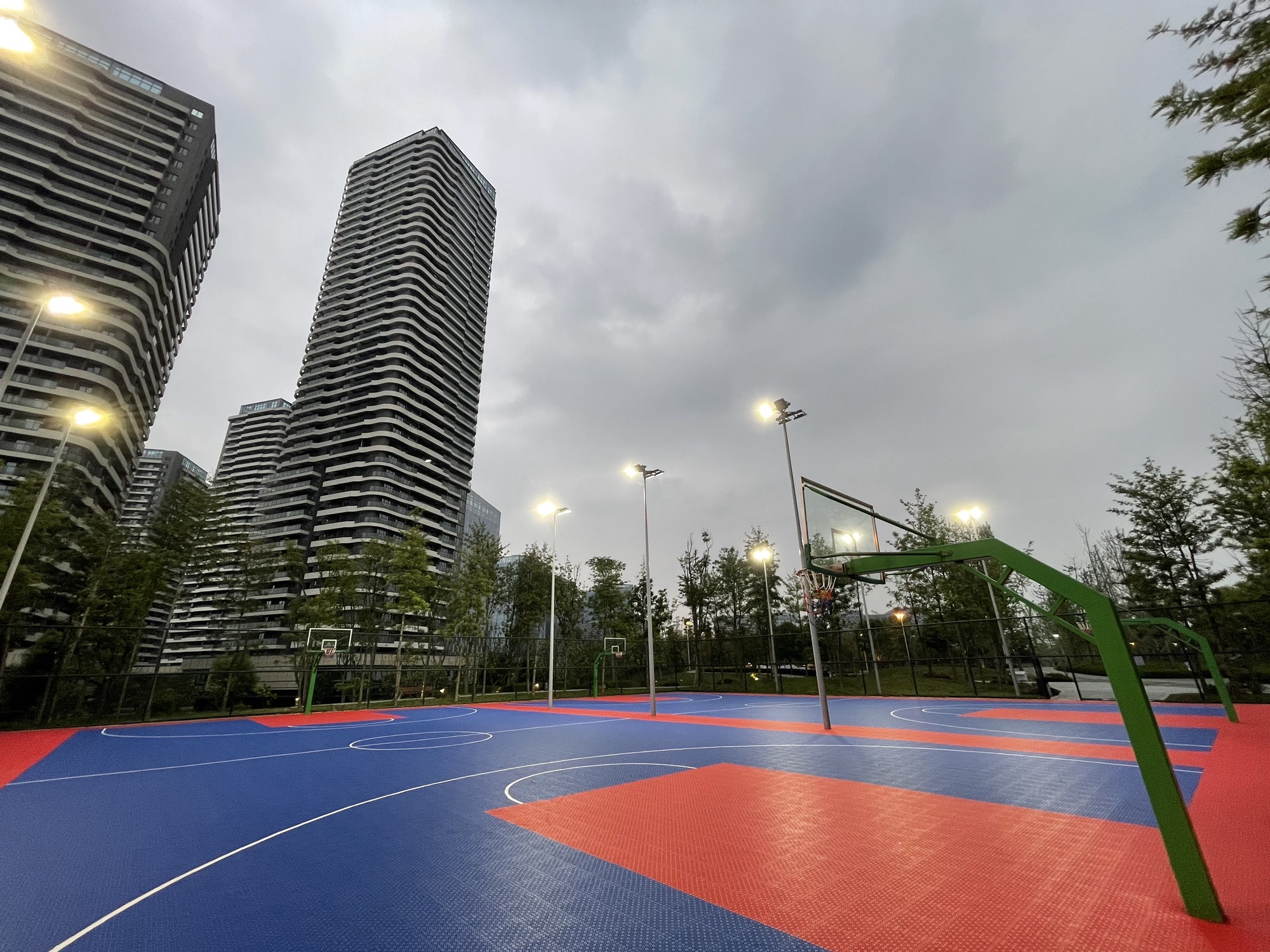 场地封面-红梁湾篮球场公园