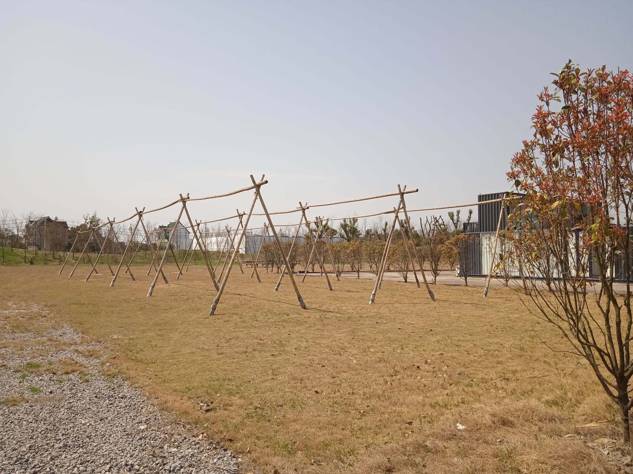 大热荒野嘉兴平湖废墟营地