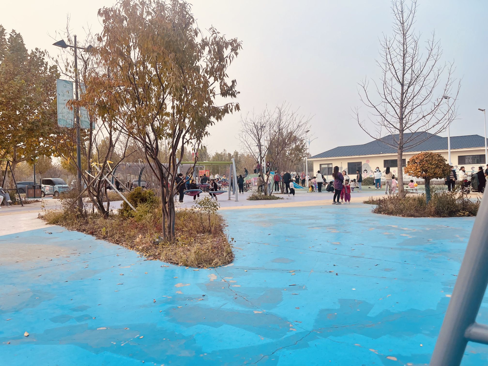清苑体育公园旅行图片 1