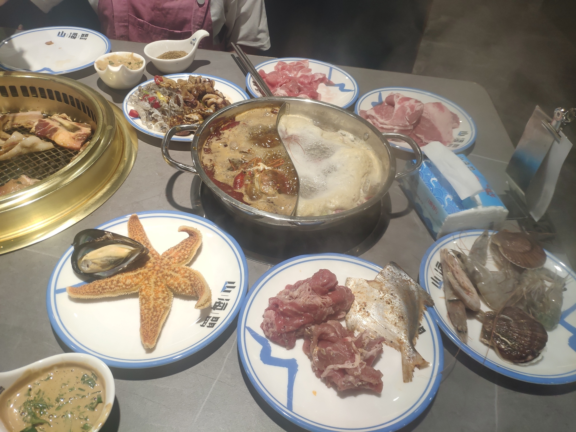 山海盟海鲜烤肉自助餐厅(惠济万达店)