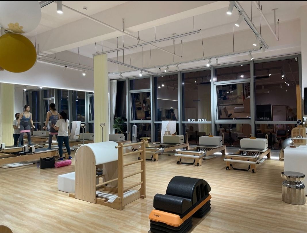 场地封面-HOTPINK·普拉提·婵柔(中粮云景国际店)