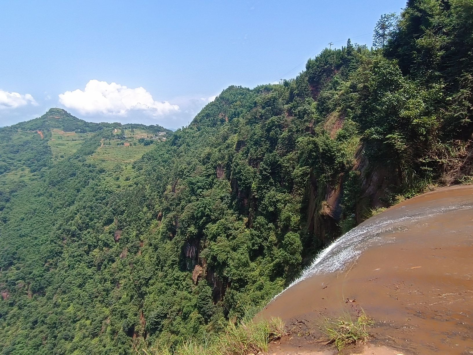水牛岩瀑布旅行图片 3
