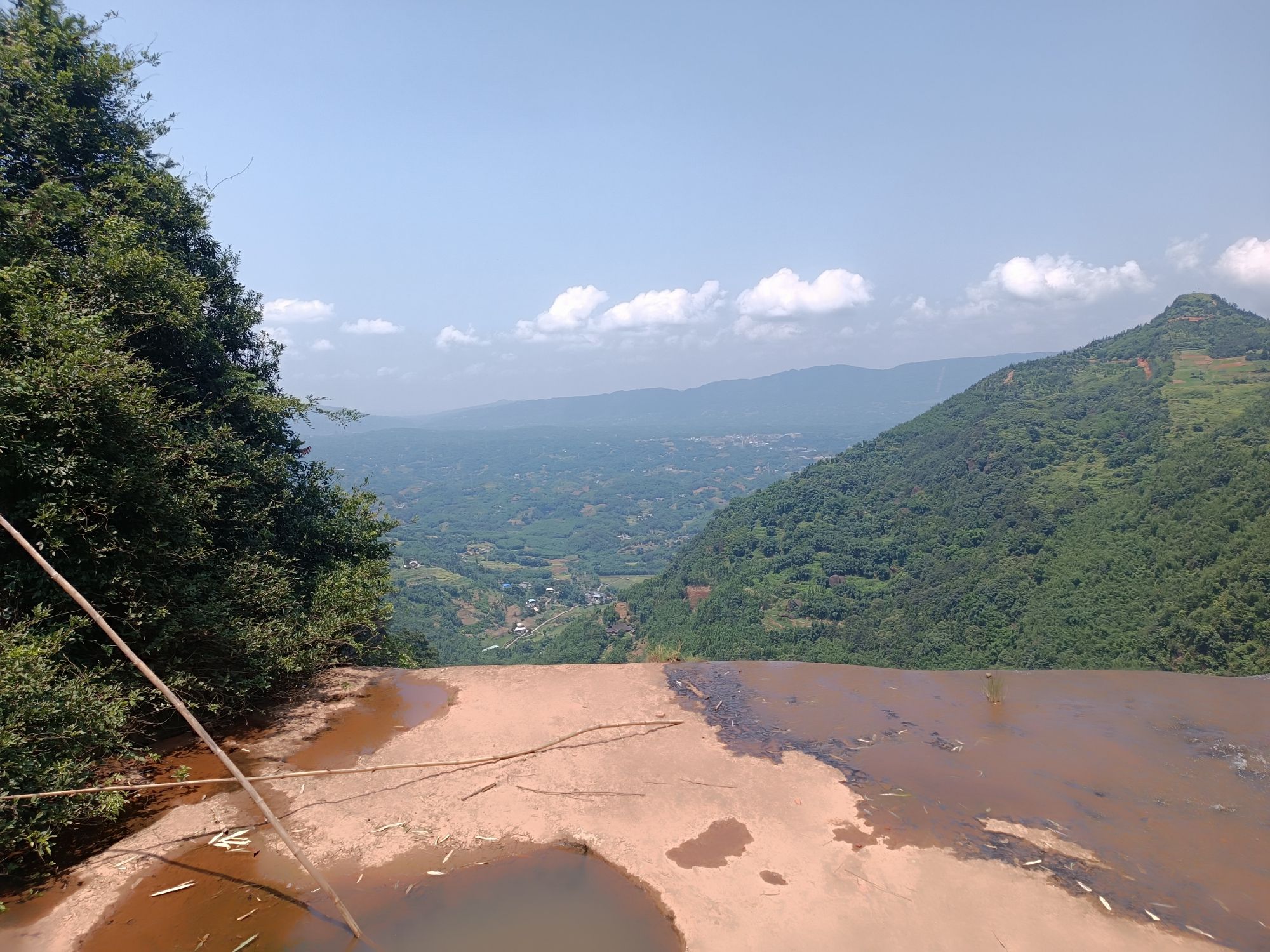 水牛岩瀑布旅行图片 2