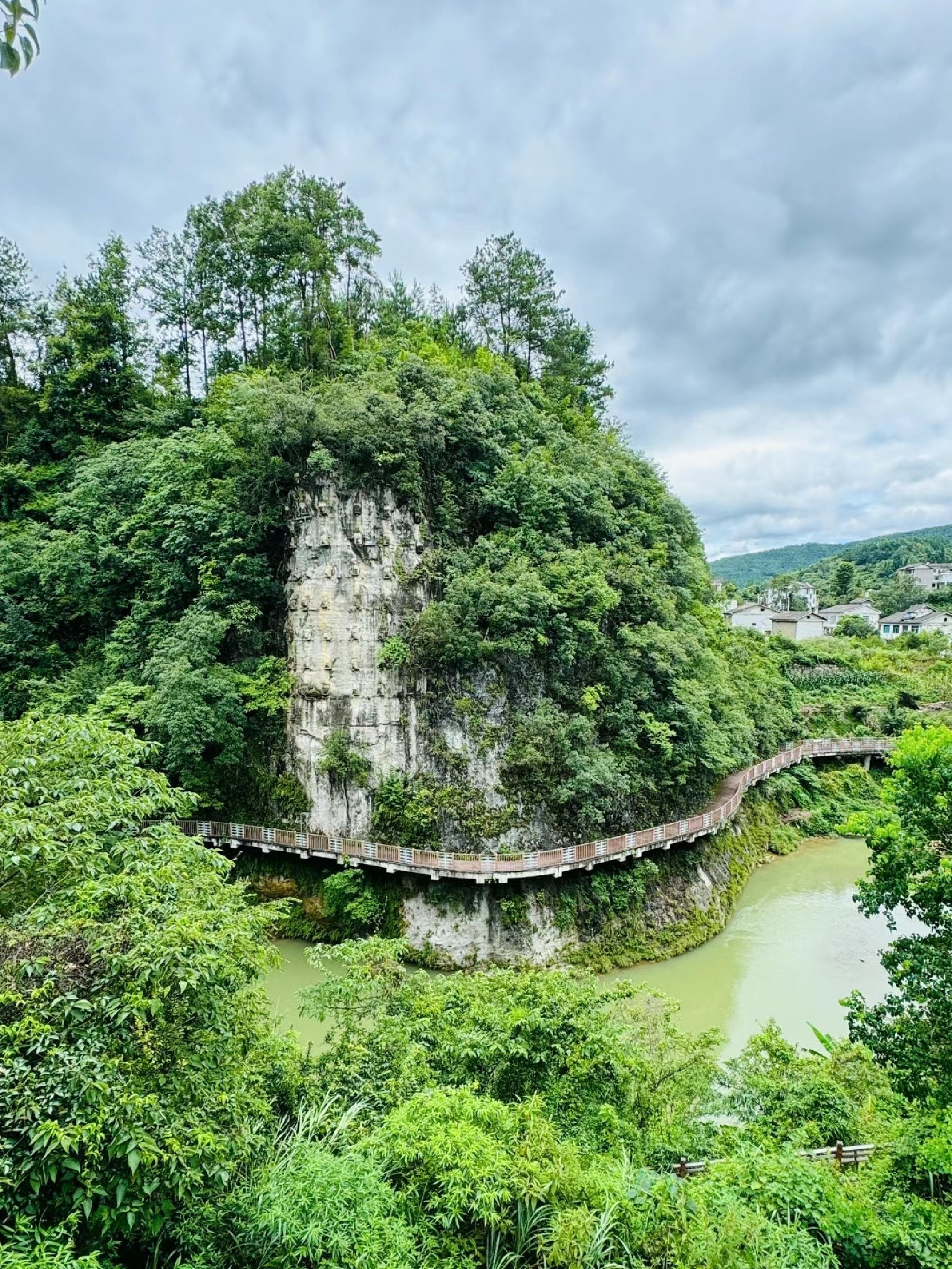 香火岩风景区旅行图片 1
