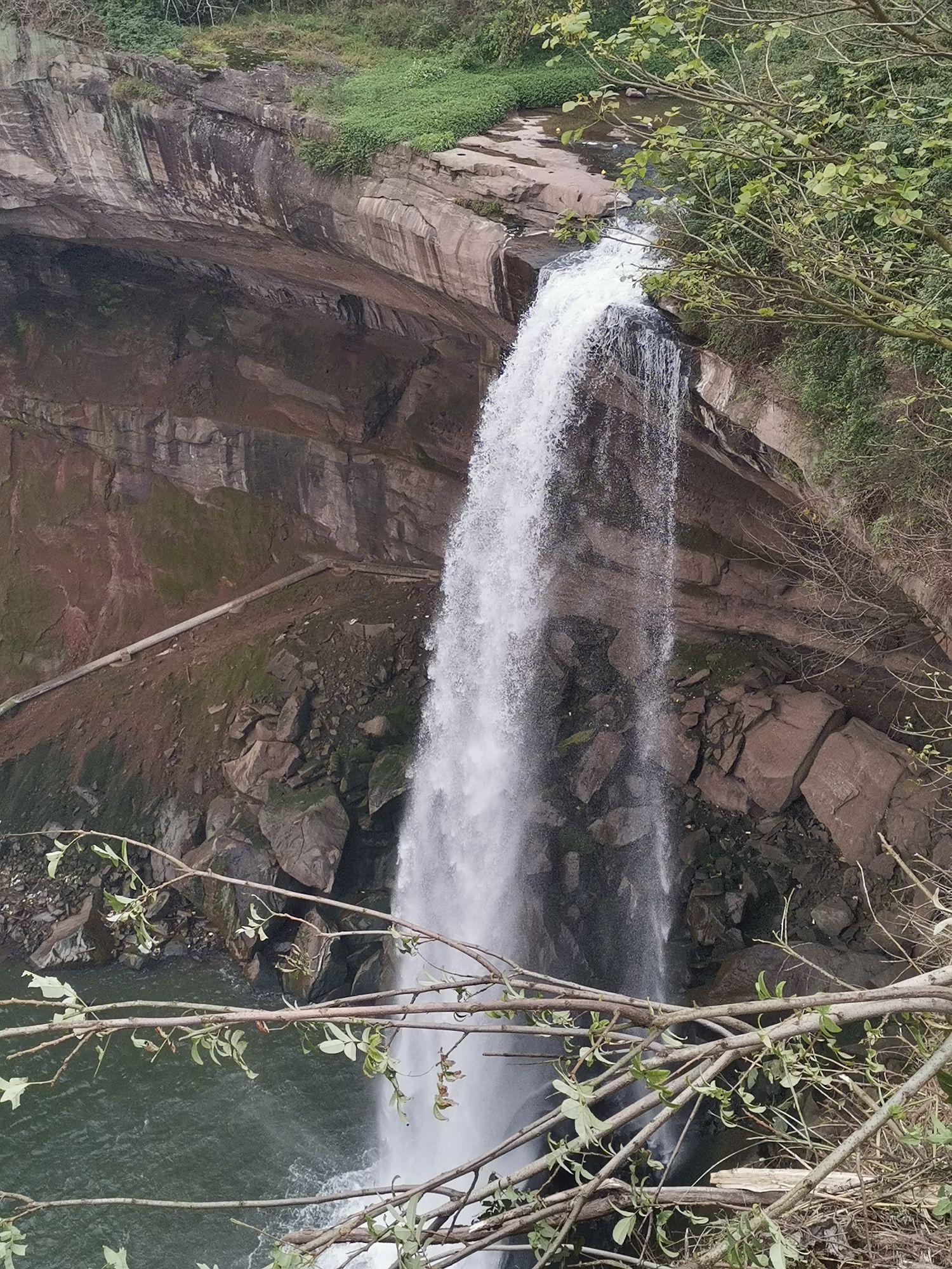 响水洞瀑布旅行图片 1