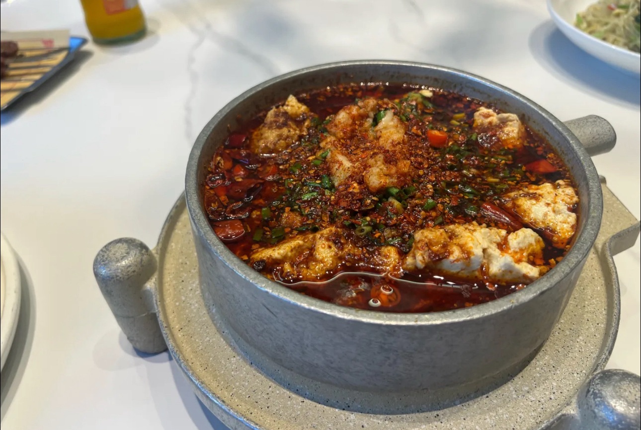 四窑洞文化主题餐厅