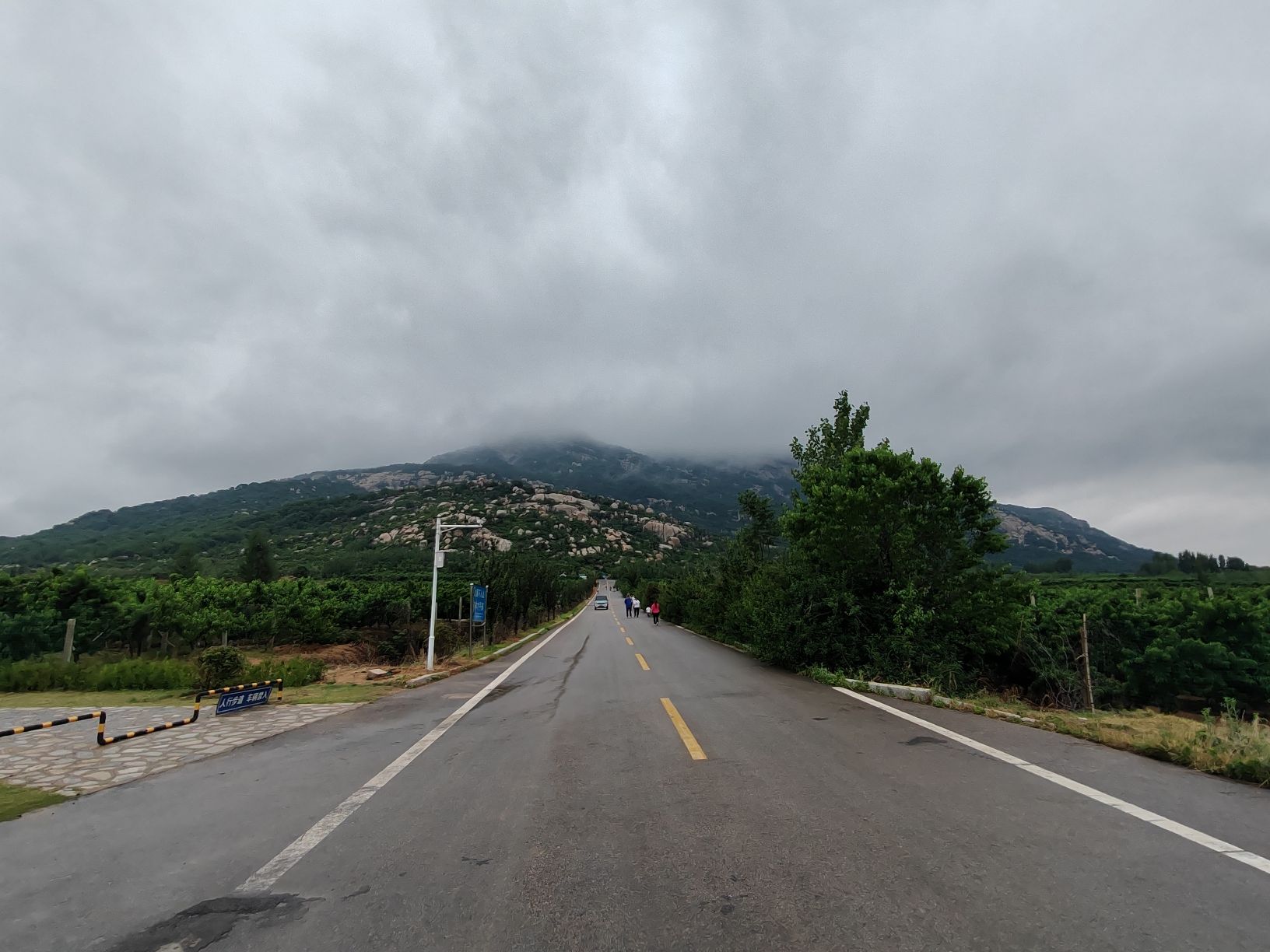 峄山镇龙韵广场旅行图片 2