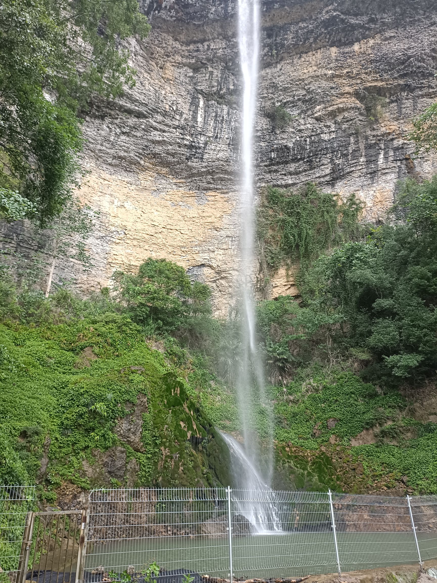 漂水岩瀑布旅行图片 2