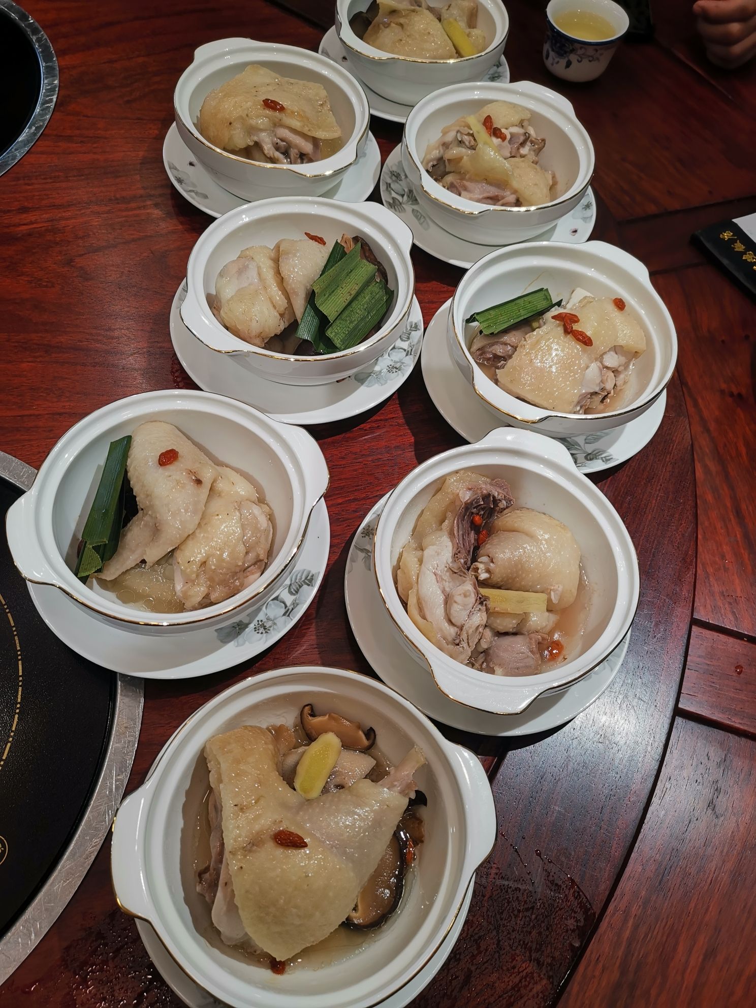 重兴仔鸡饭店(中海锦城店)