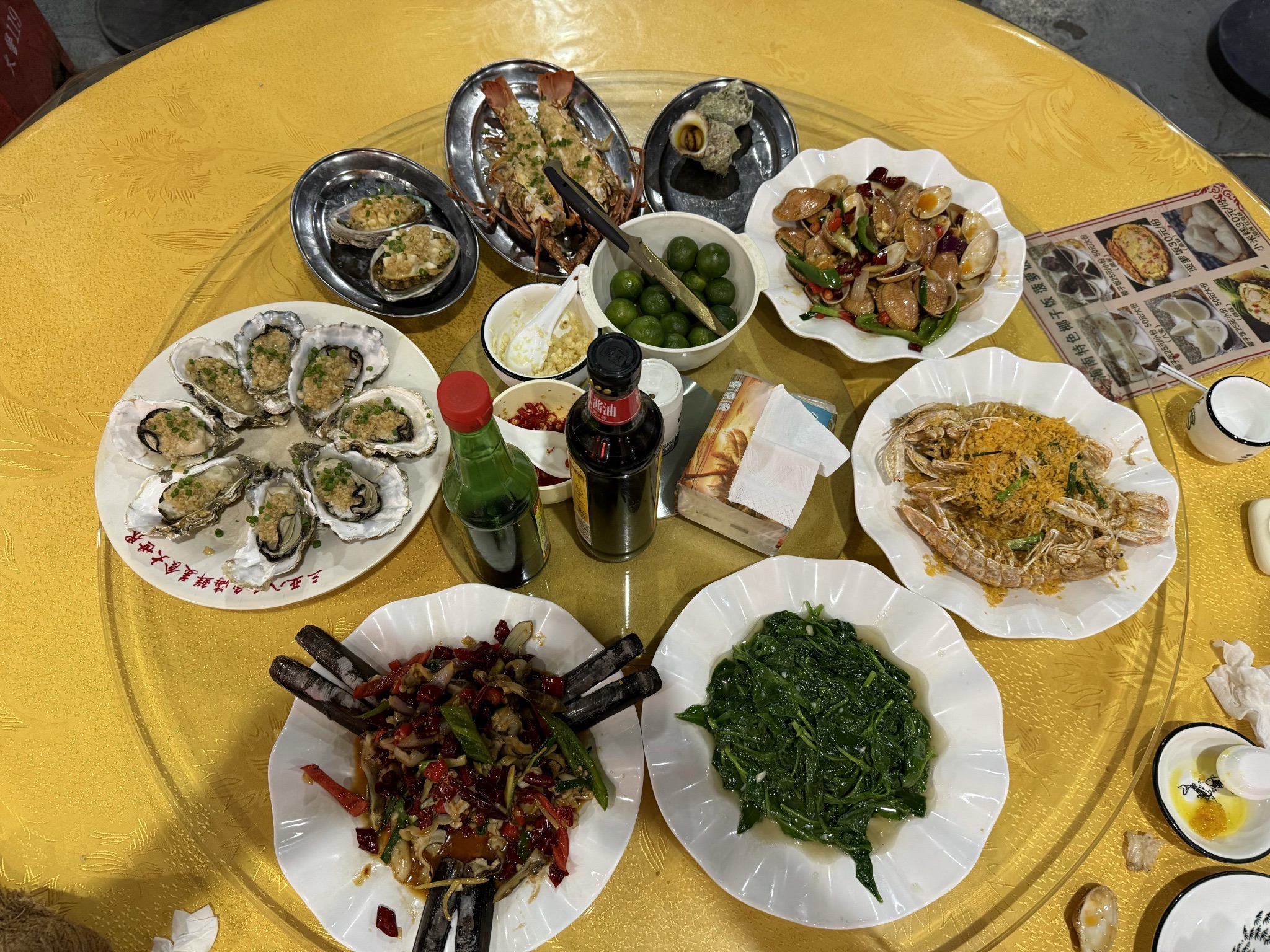新鸿港海鲜美食广场(三亚鸿港新Mall城店)