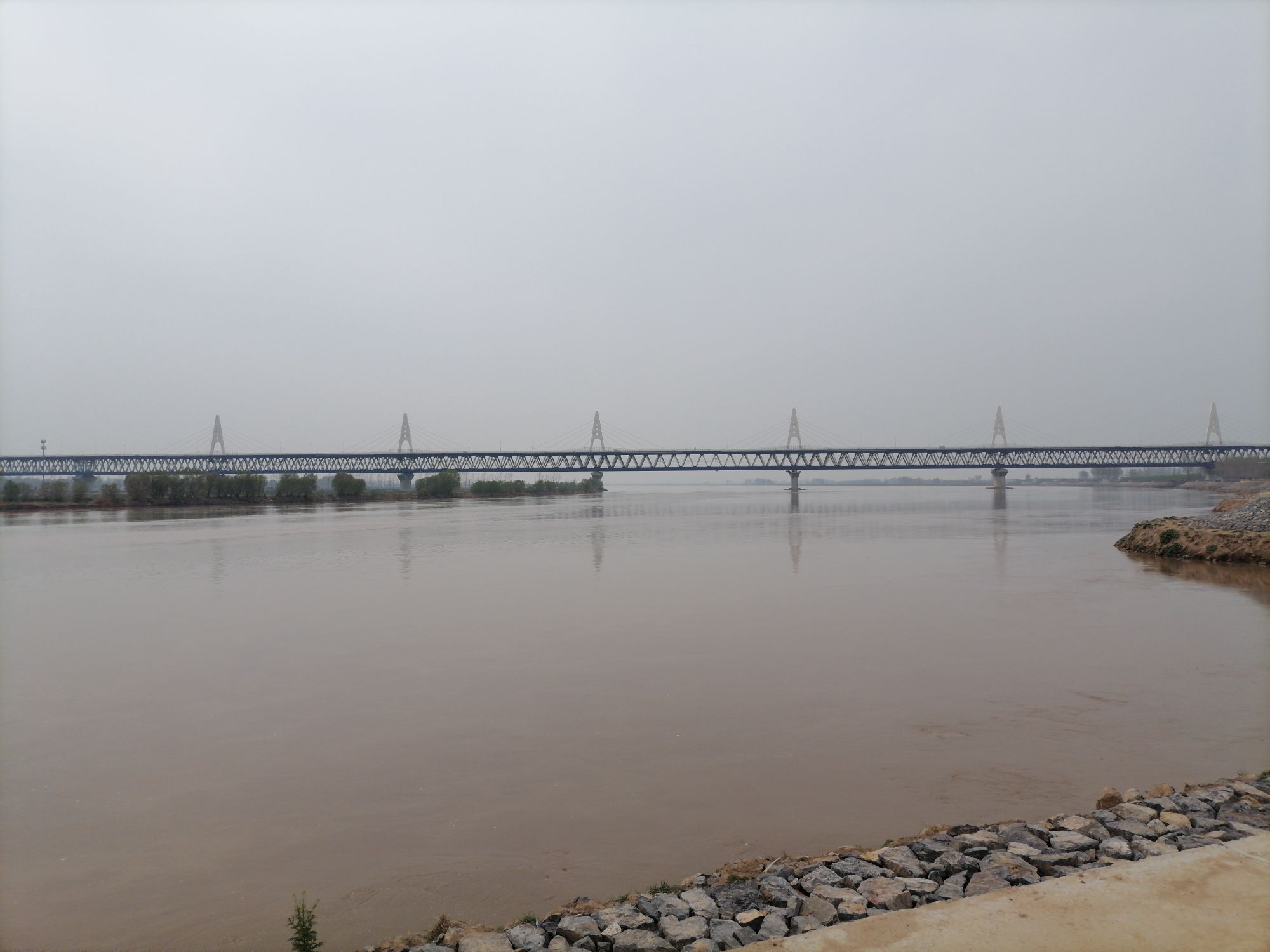 黄河北岸大禹像旅行图片 3