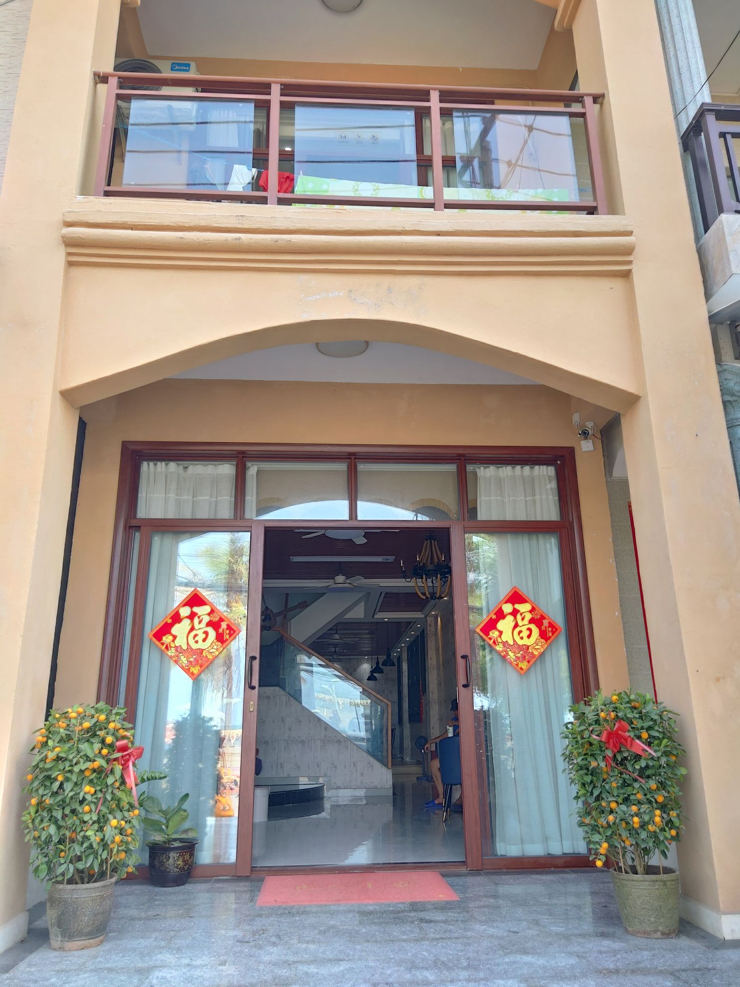 乐东莺歌海拾光旅租