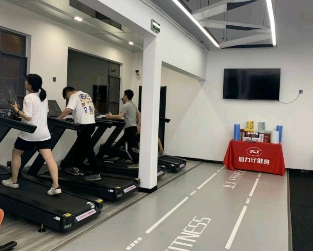 场地封面-加力行健身(塔子湖天地汇店)