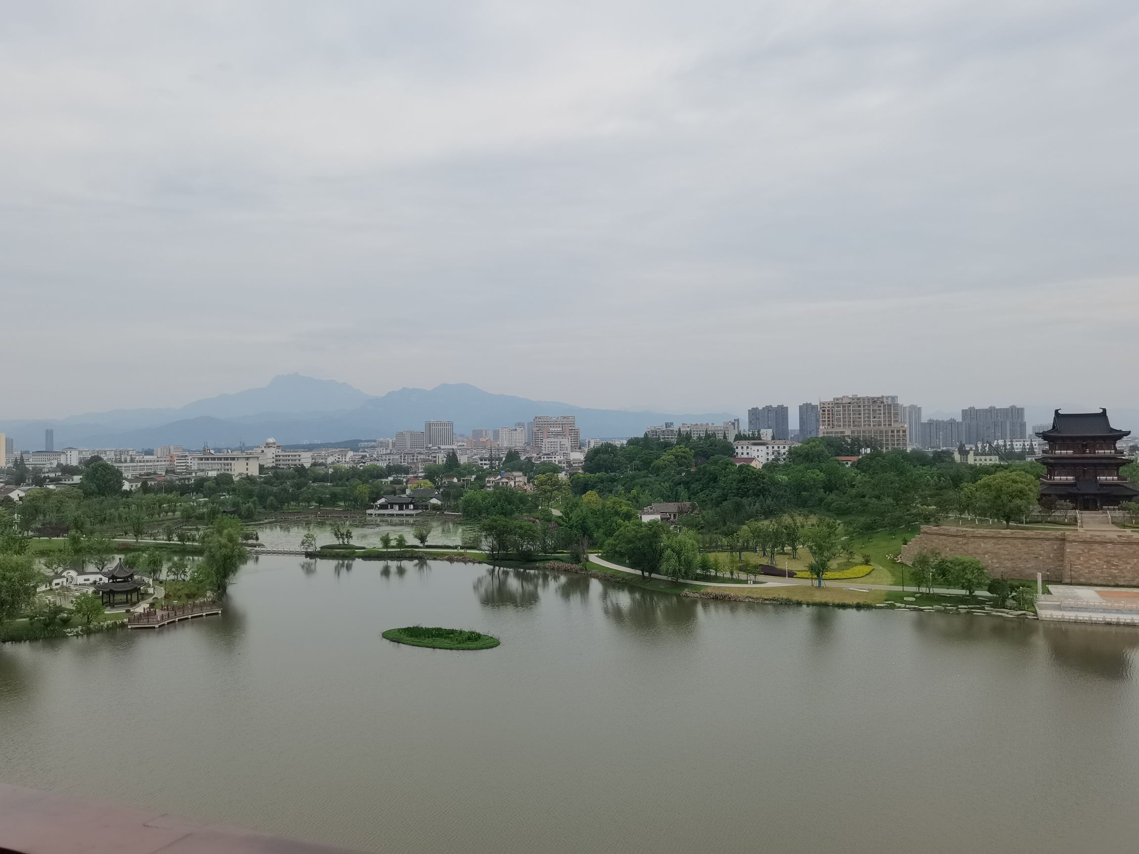 雪湖旅行图片 3
