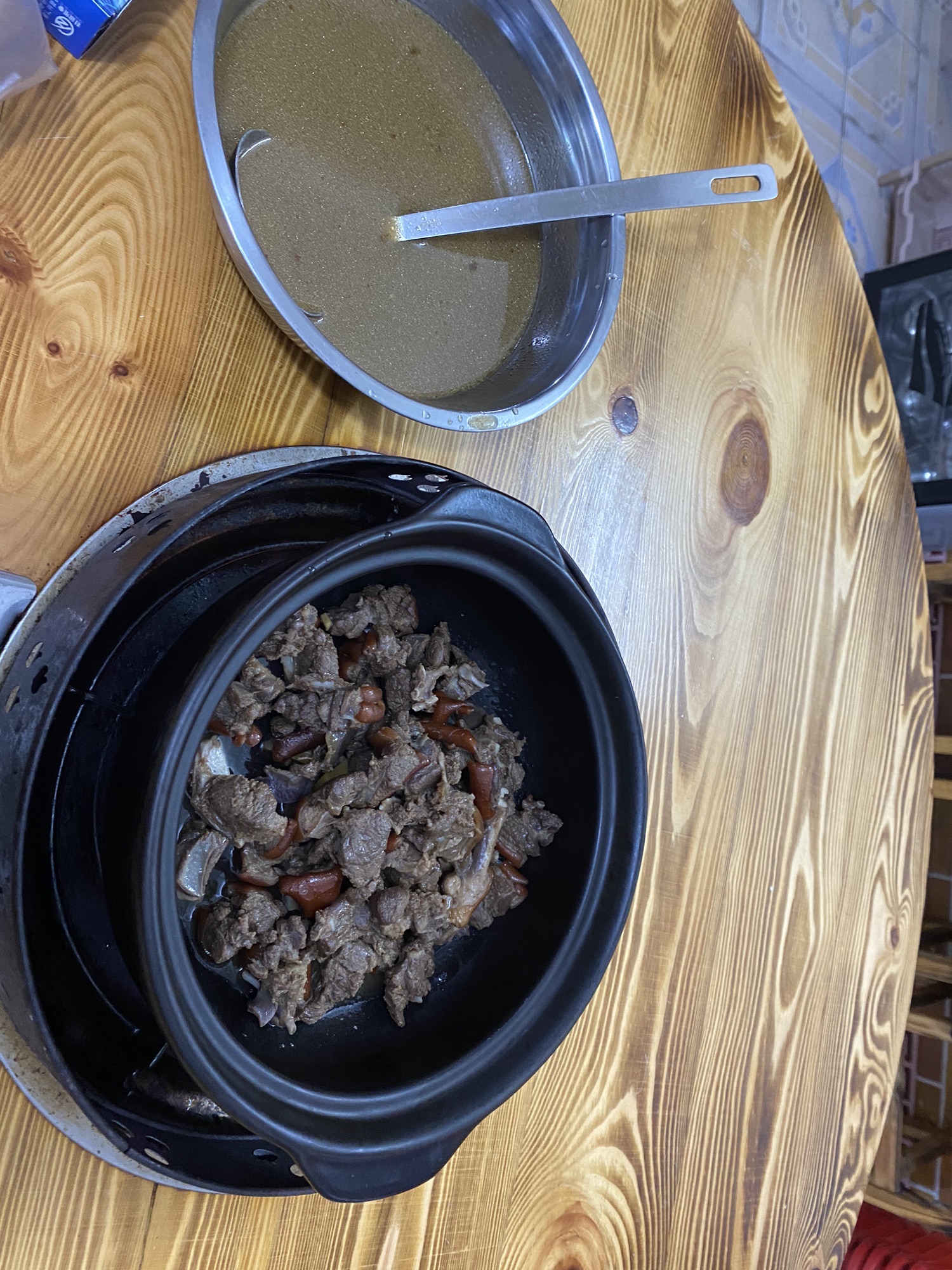 旺旺脆皮狗肉店