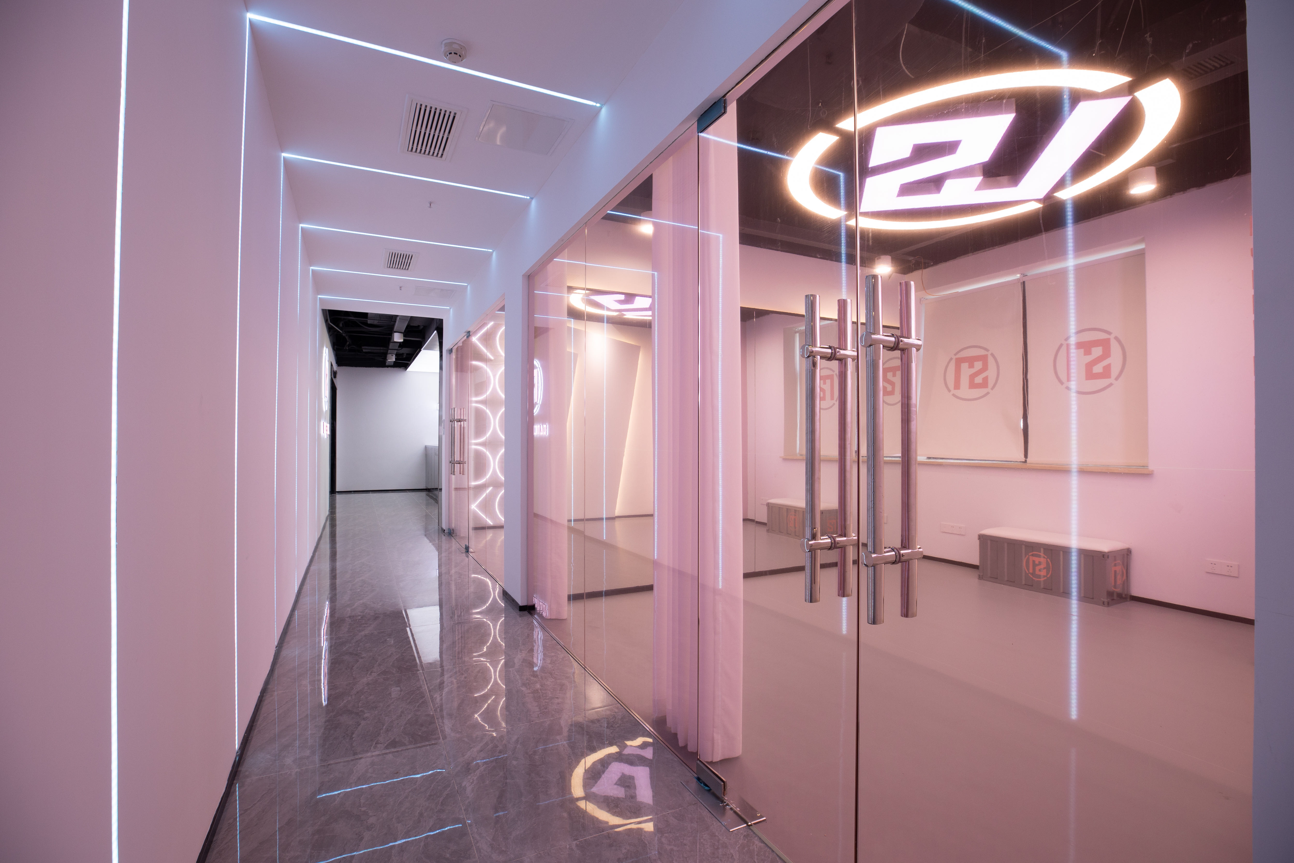 场地封面-M2舞蹈