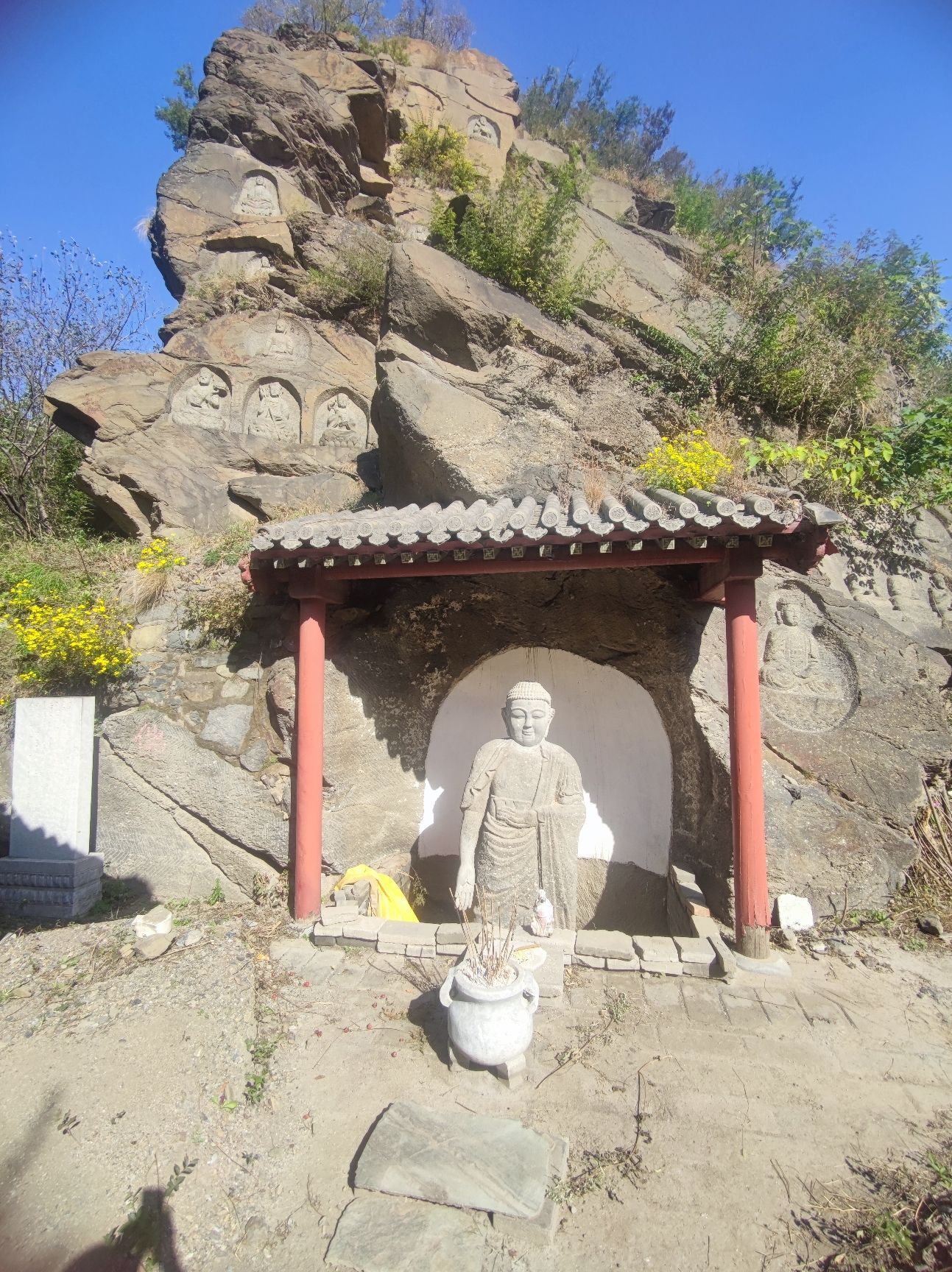 石佛村摩崖造像群旅行图片 1