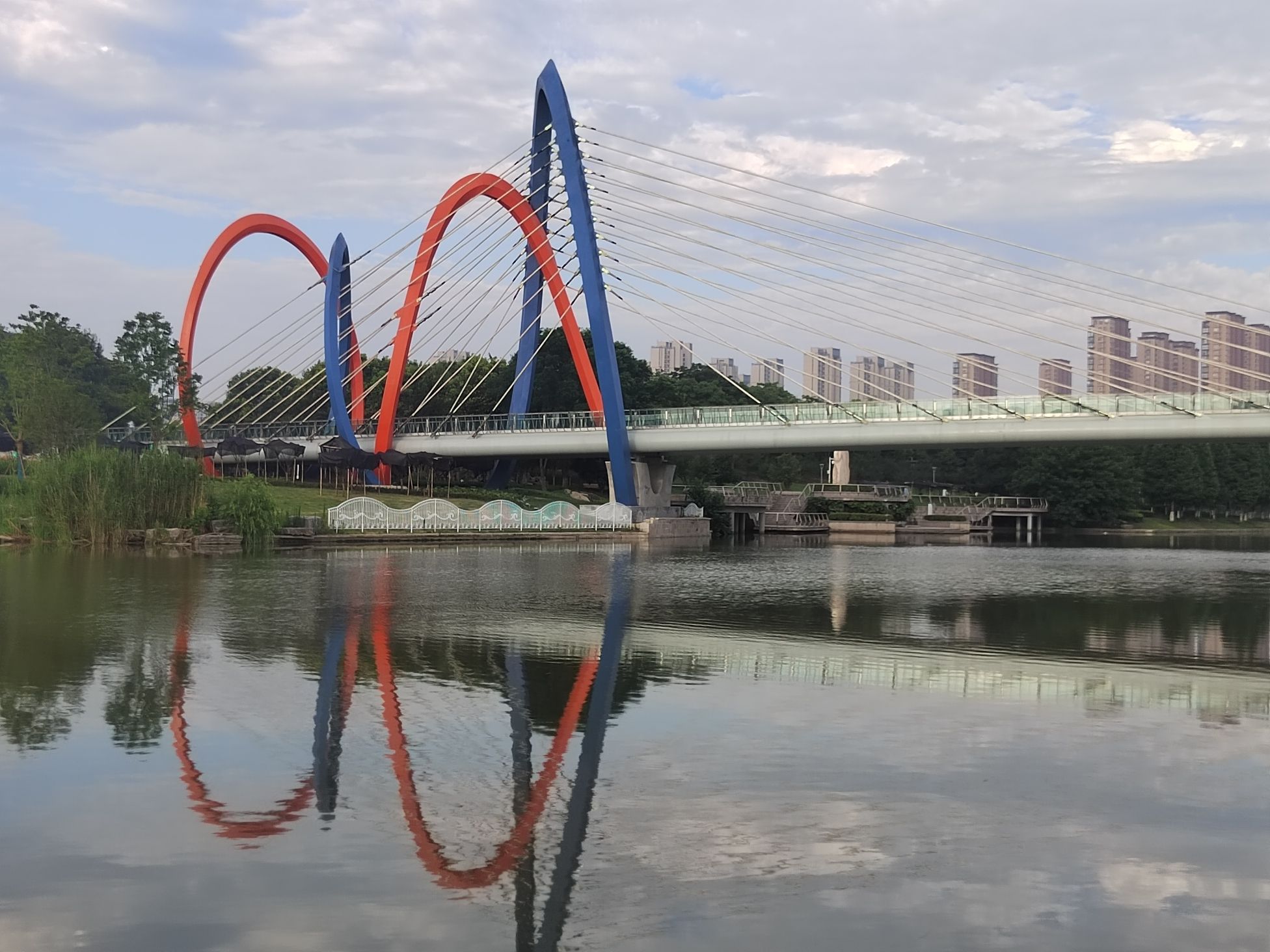 周山河景观桥