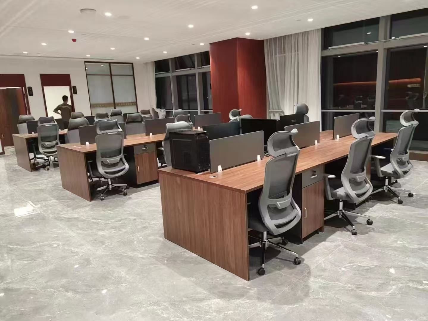 惠州市惠鑫办公家具工厂直销